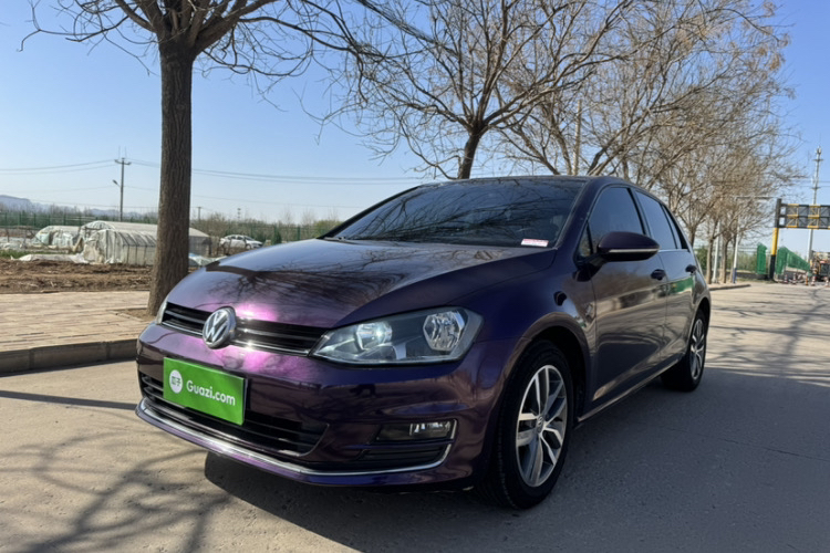 Used Volkswagen Golf 2016 230TSI Automatic Luxury Version
