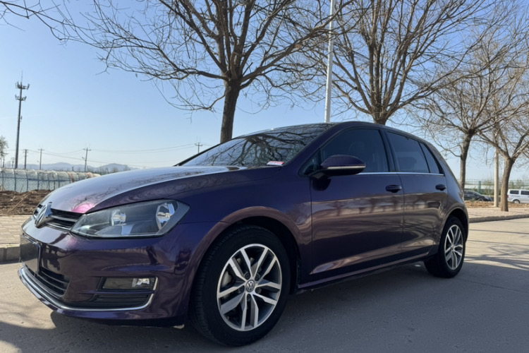 Used Volkswagen Golf 2016 230TSI Automatic Luxury Version
