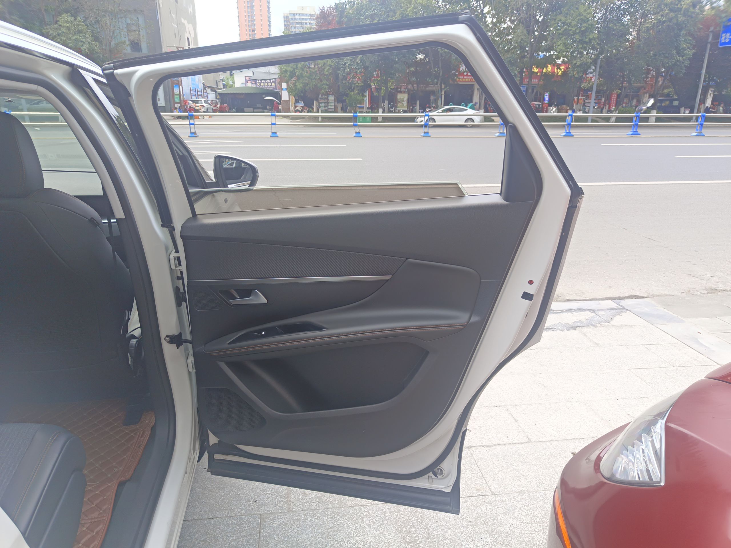 Used Peugeot 5008 2017 350THP 7-Seater Elite Edition
