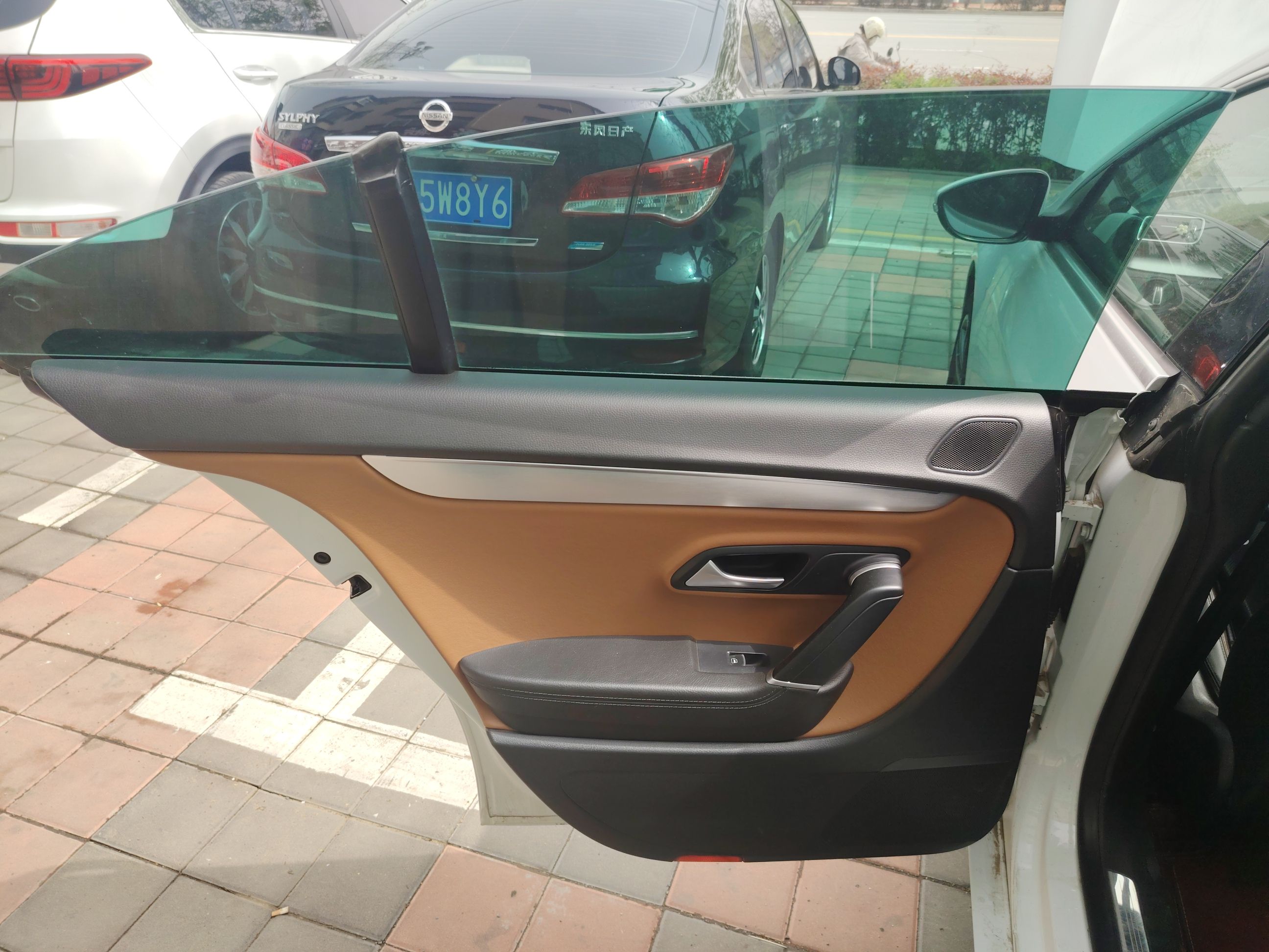 Used Volkswagen FAW-Volkswagen CC 2015 2.0 TSI Luxury Model
