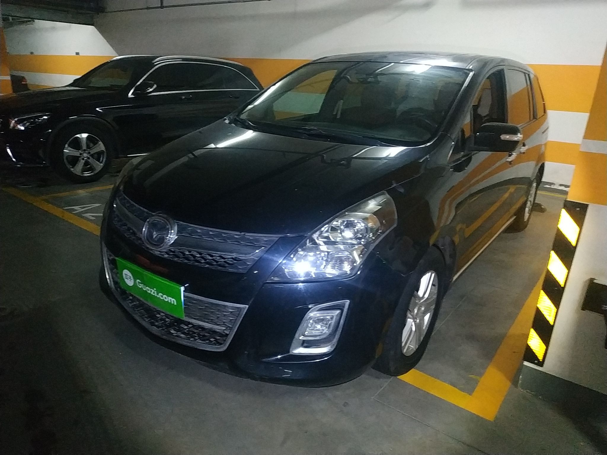 Used Mazda Mazda 8 2011 2.3L Ultimate Edition