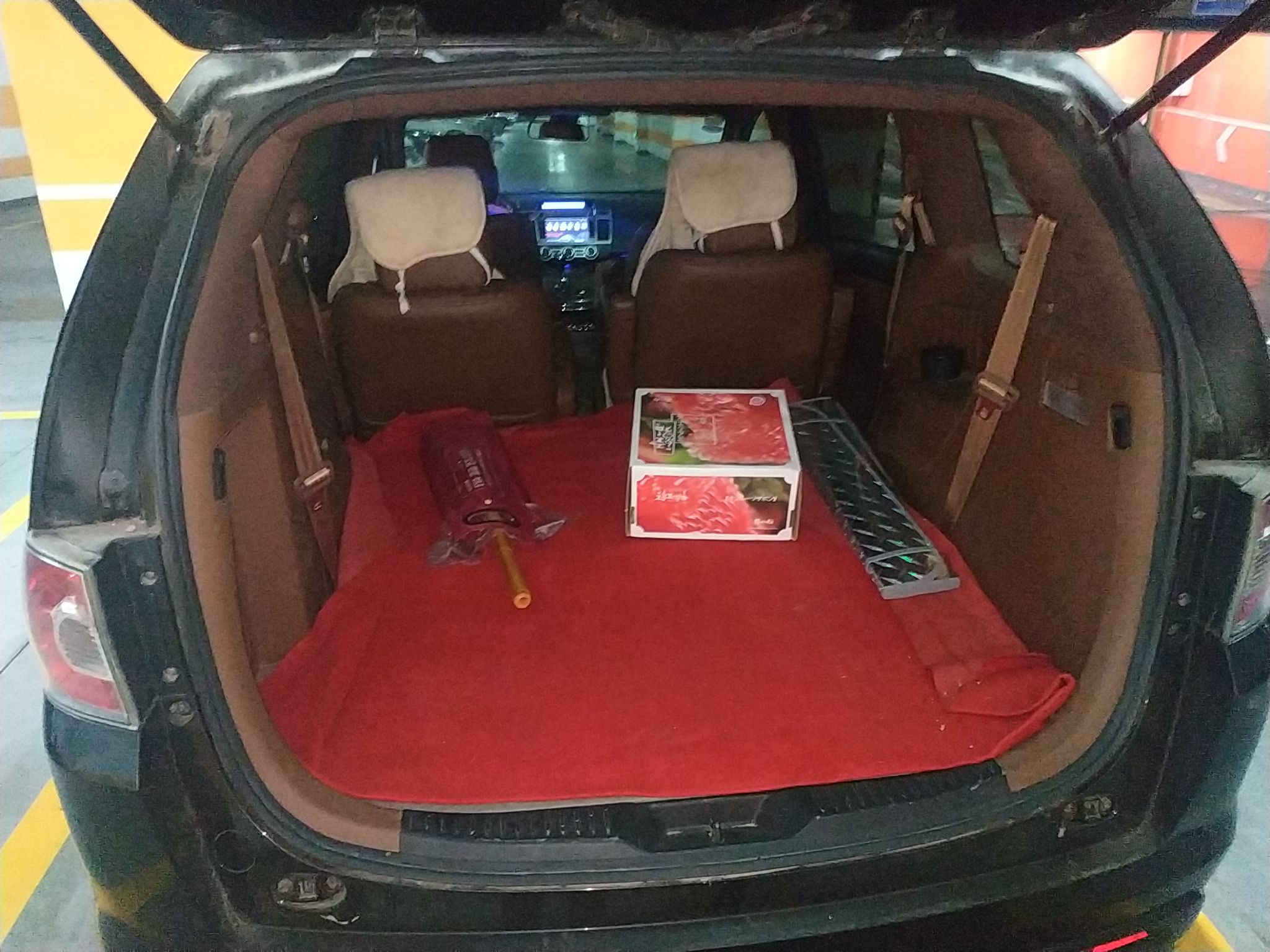 Used Mazda Mazda 8 2011 2.3L Ultimate Edition