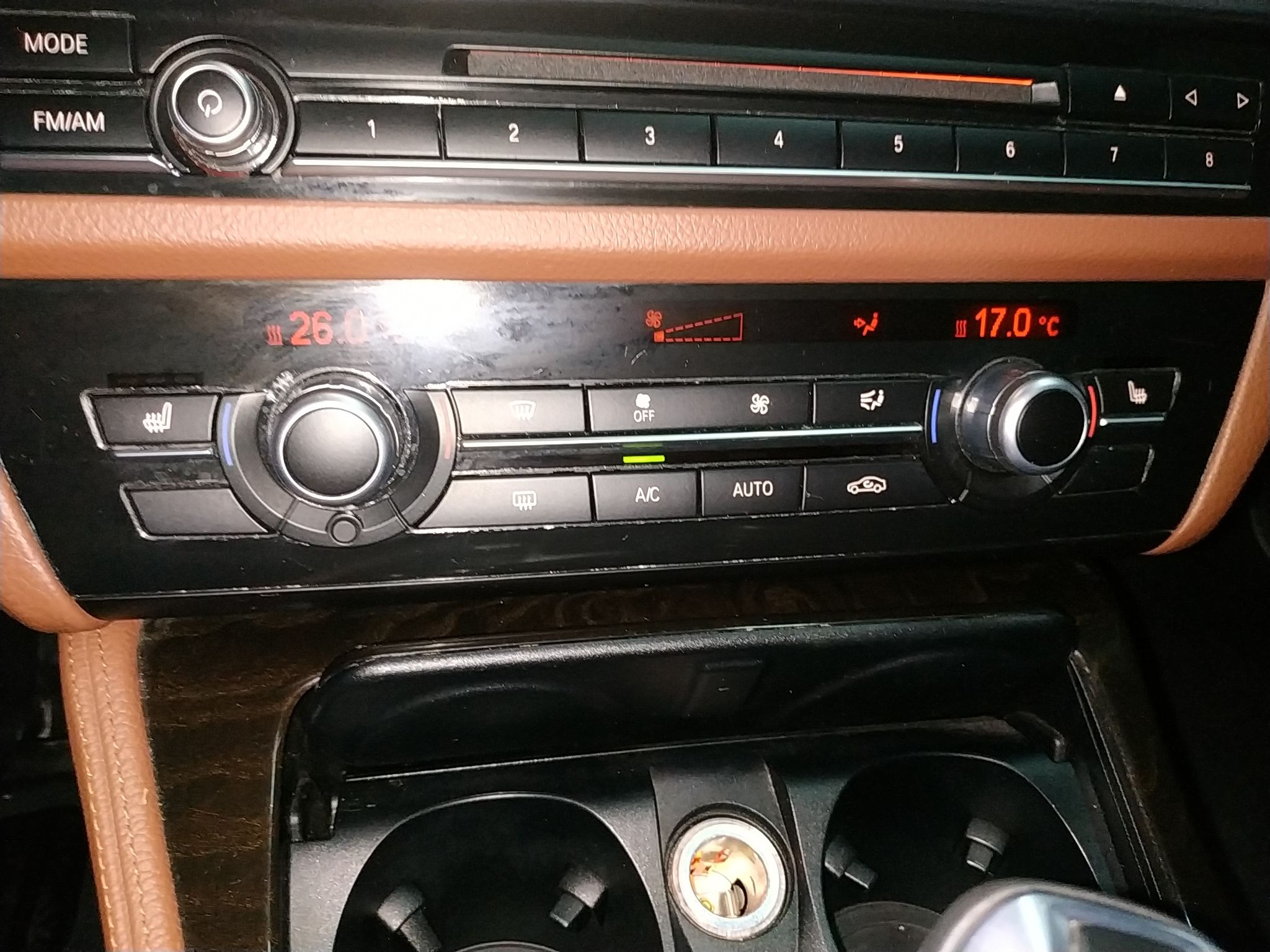 Used BMW 5 Series 2014 530Li Leading Model
