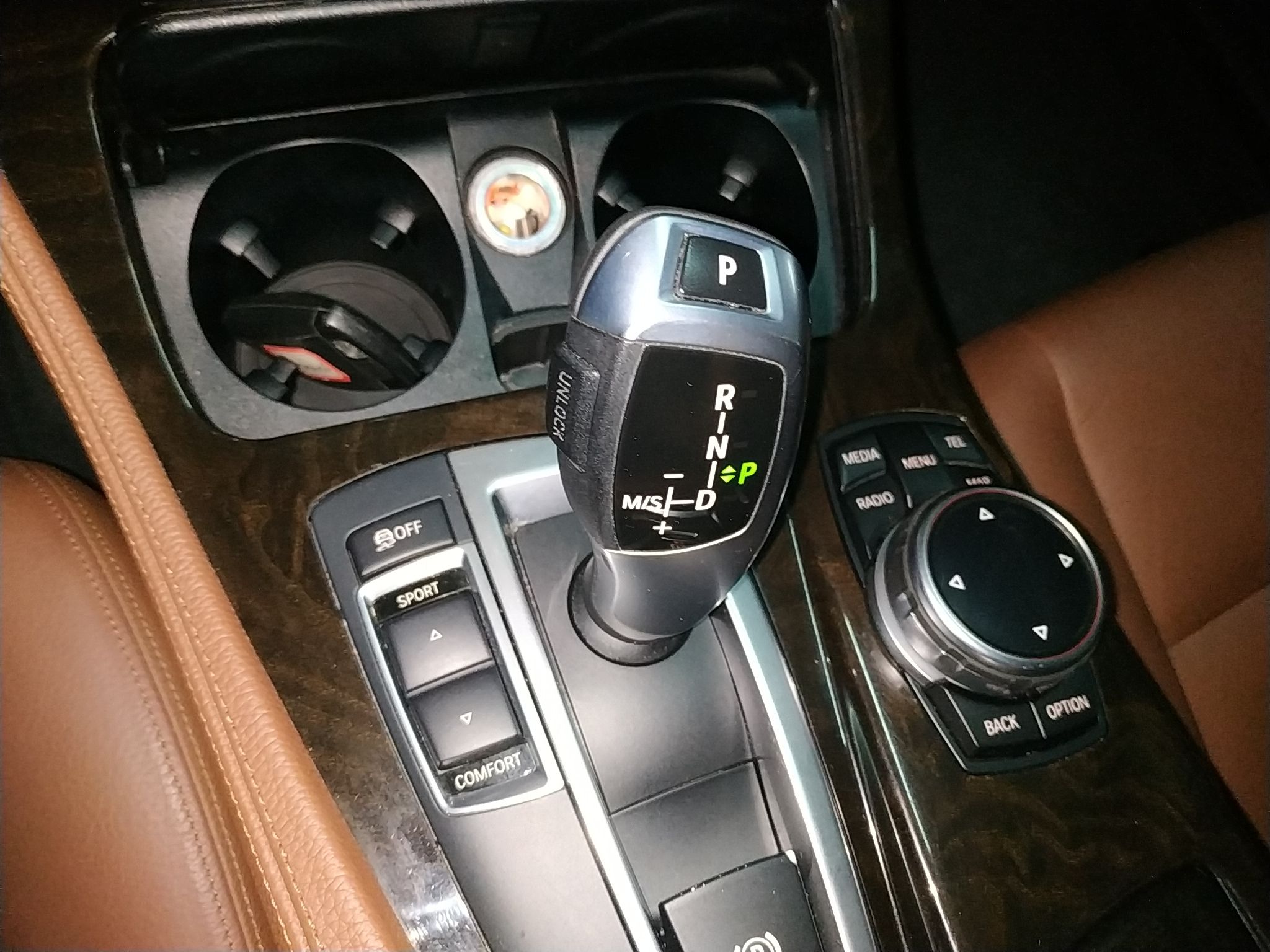 Used BMW 5 Series 2014 530Li Leading Model
