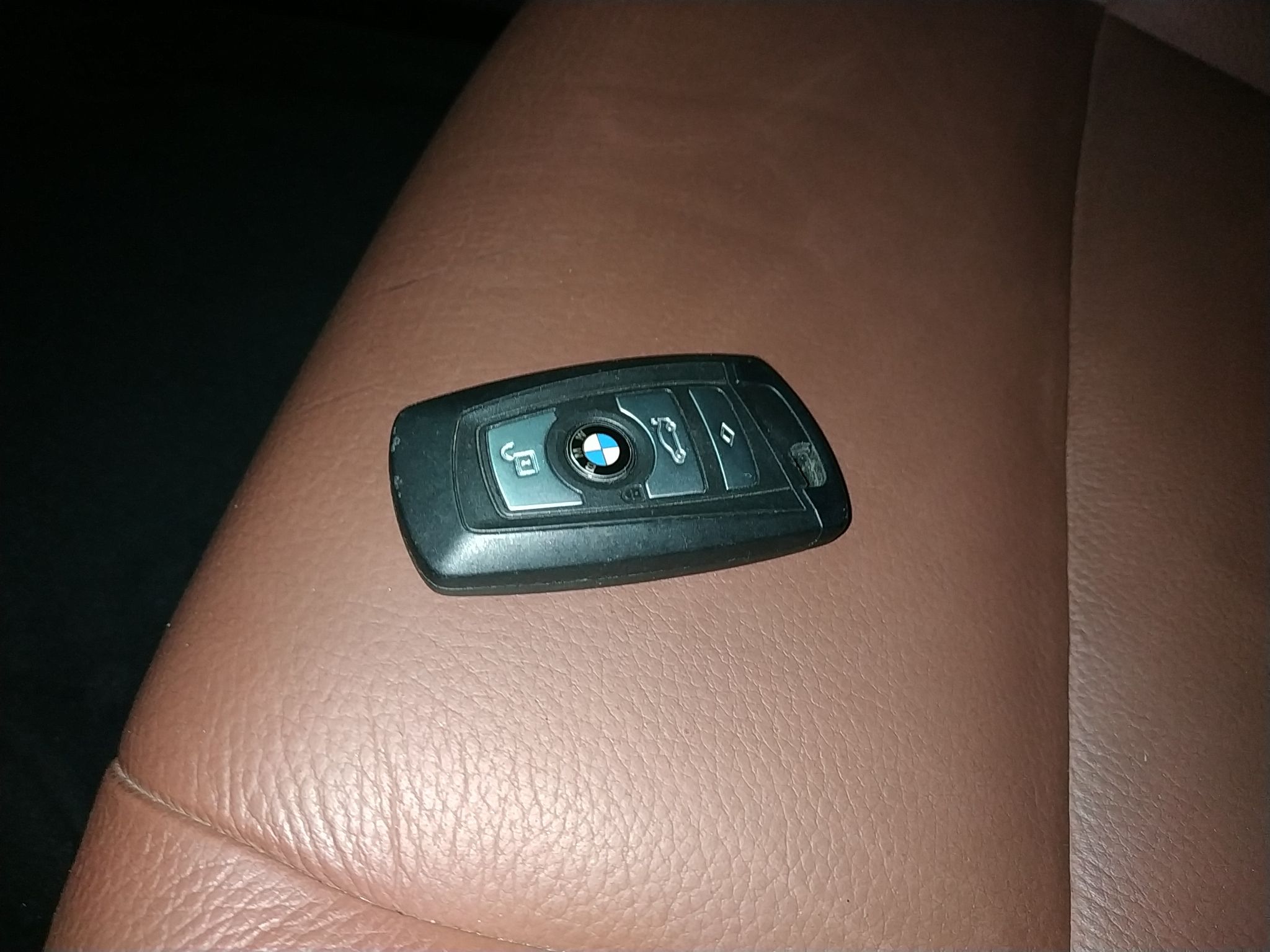 Used BMW 5 Series 2014 530Li Leading Model
