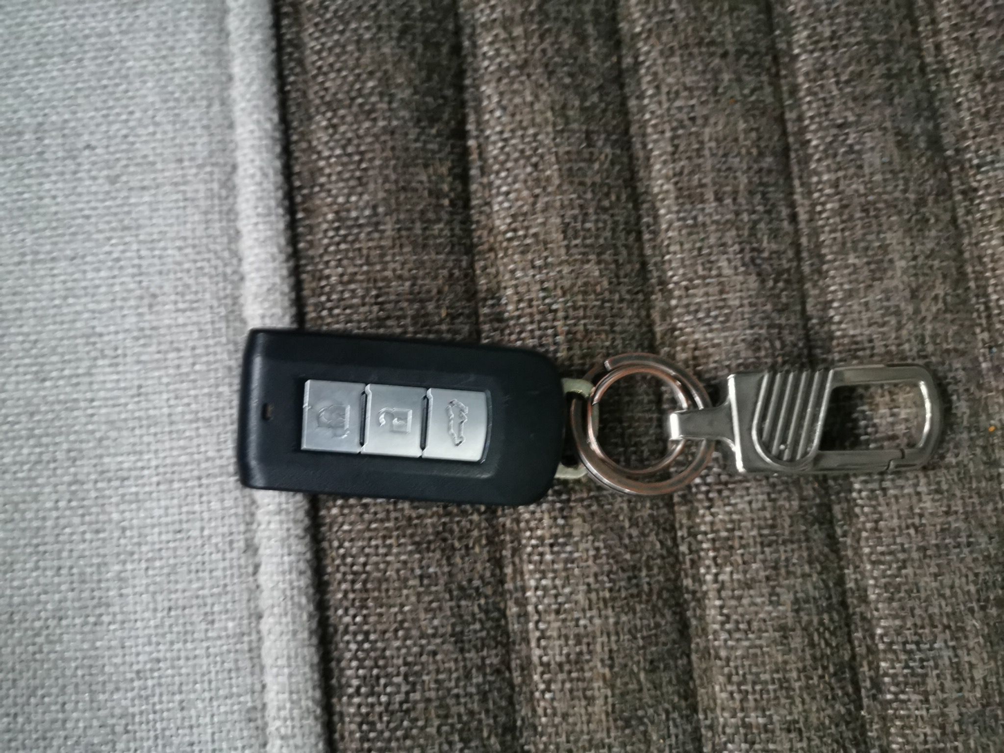 Used Mitsubishi Outlander 2018 2.4L 4x4 Luxury Edition 7-Seater
