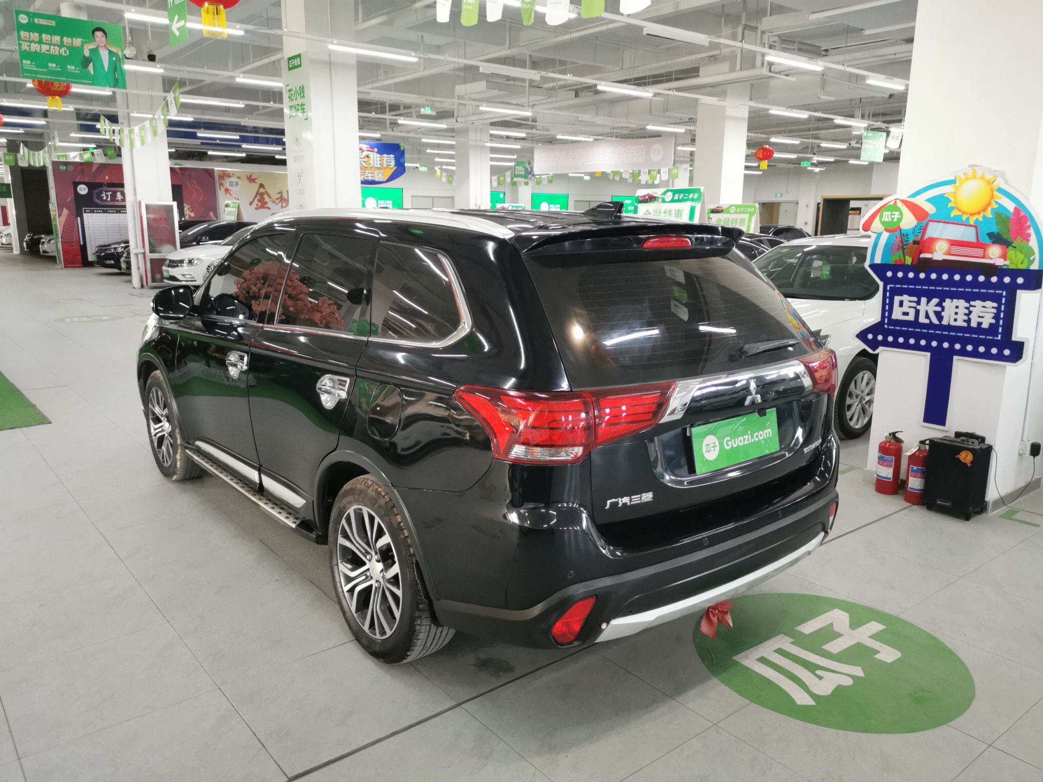 Used Mitsubishi Outlander 2018 2.4L 4x4 Luxury Edition 7-Seater
