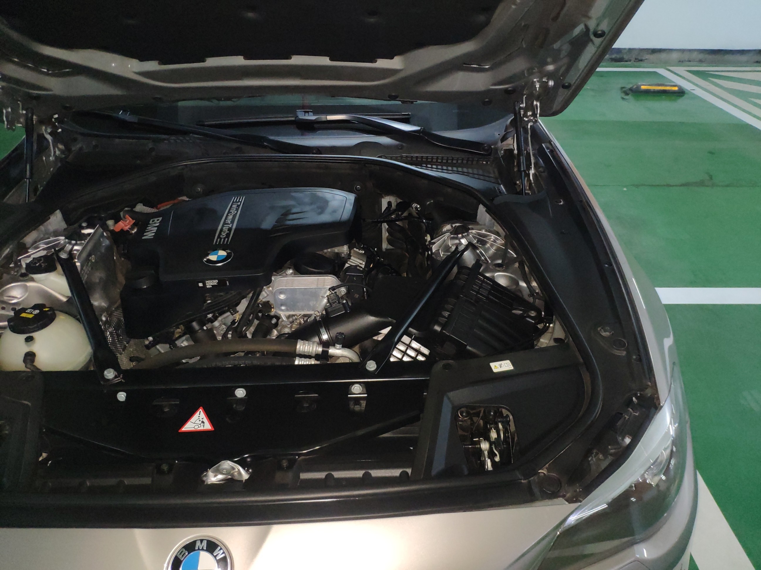 Used BMW 5 Series 2014 525Li Luxury Design Package
