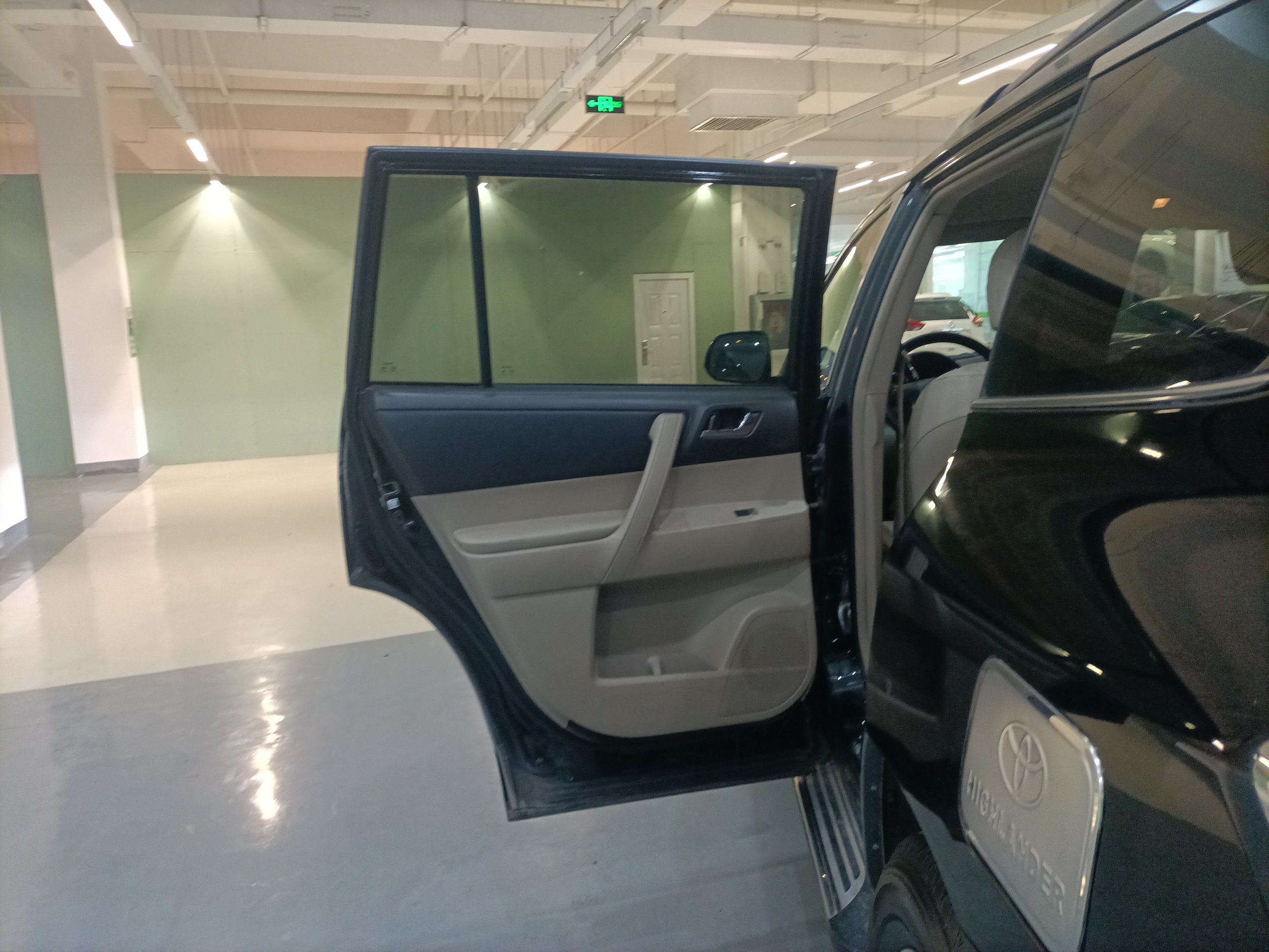 Used Toyota Highlander 2012 2.7L 2WD 5-Seater Elite Edition