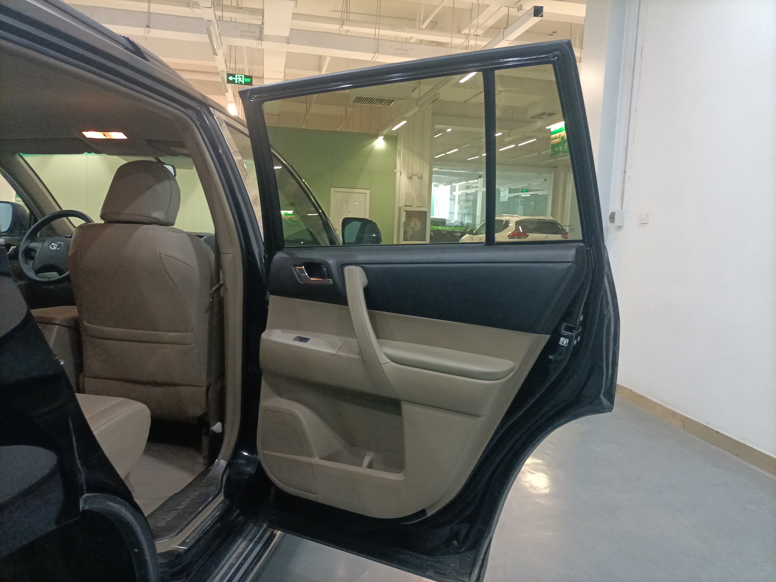 Used Toyota Highlander 2012 2.7L 2WD 5-Seater Elite Edition