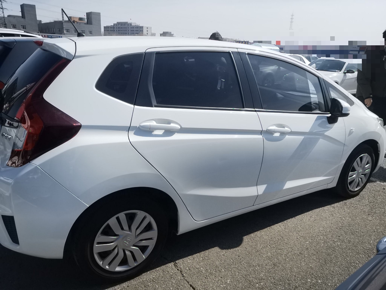 Used Honda Fit 2016 1.5L LXS CVT Comfort Sunroof Version
