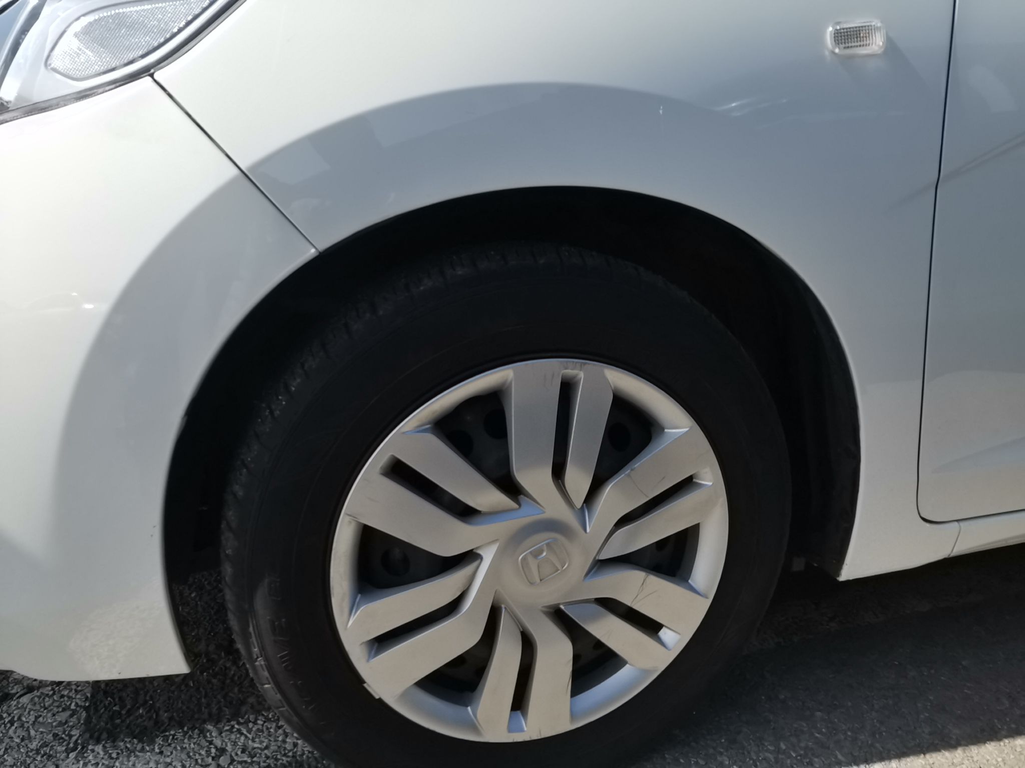 Used Honda Fit 2016 1.5L LXS CVT Comfort Sunroof Version
