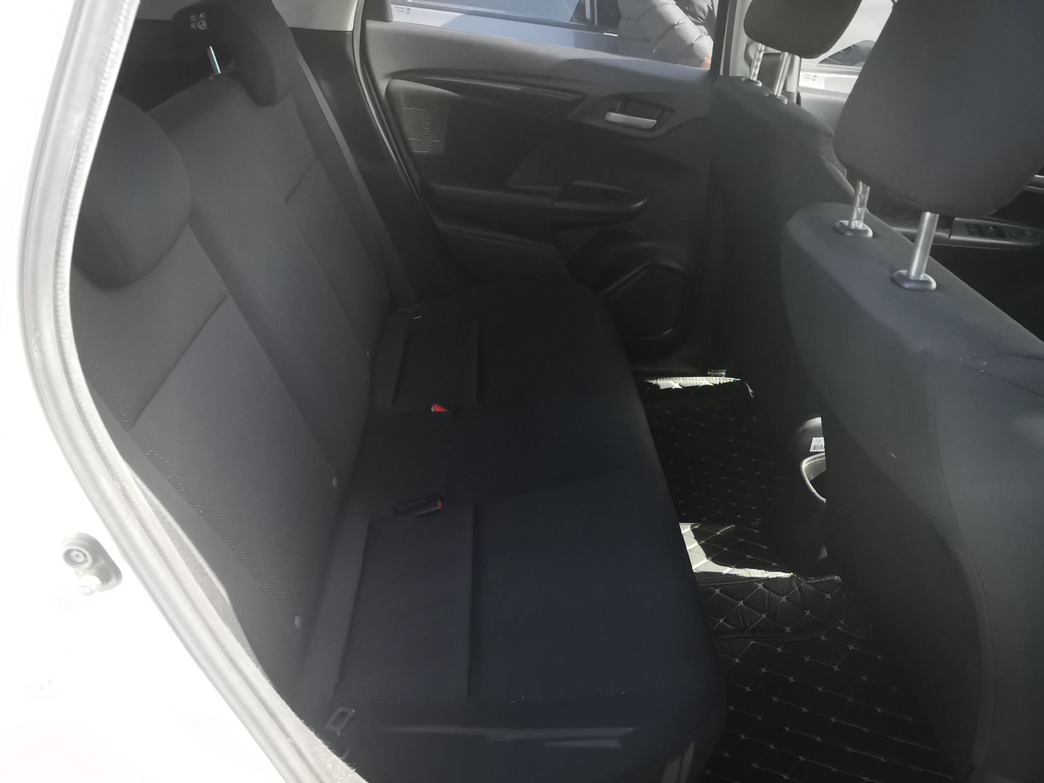 Used Honda Fit 2016 1.5L LXS CVT Comfort Sunroof Version
