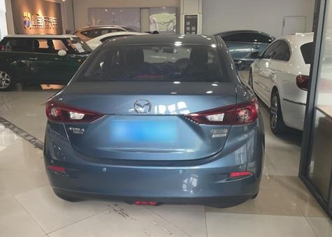 Used Mazda Mazda 3 Axela 2014 Sedan 1.5L Automatic Comfort Model
