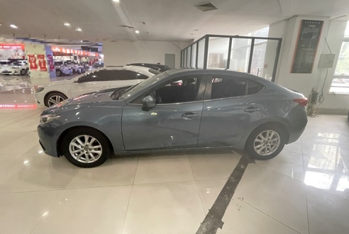 Used Mazda Mazda 3 Axela 2014 Sedan 1.5L Automatic Comfort Model
