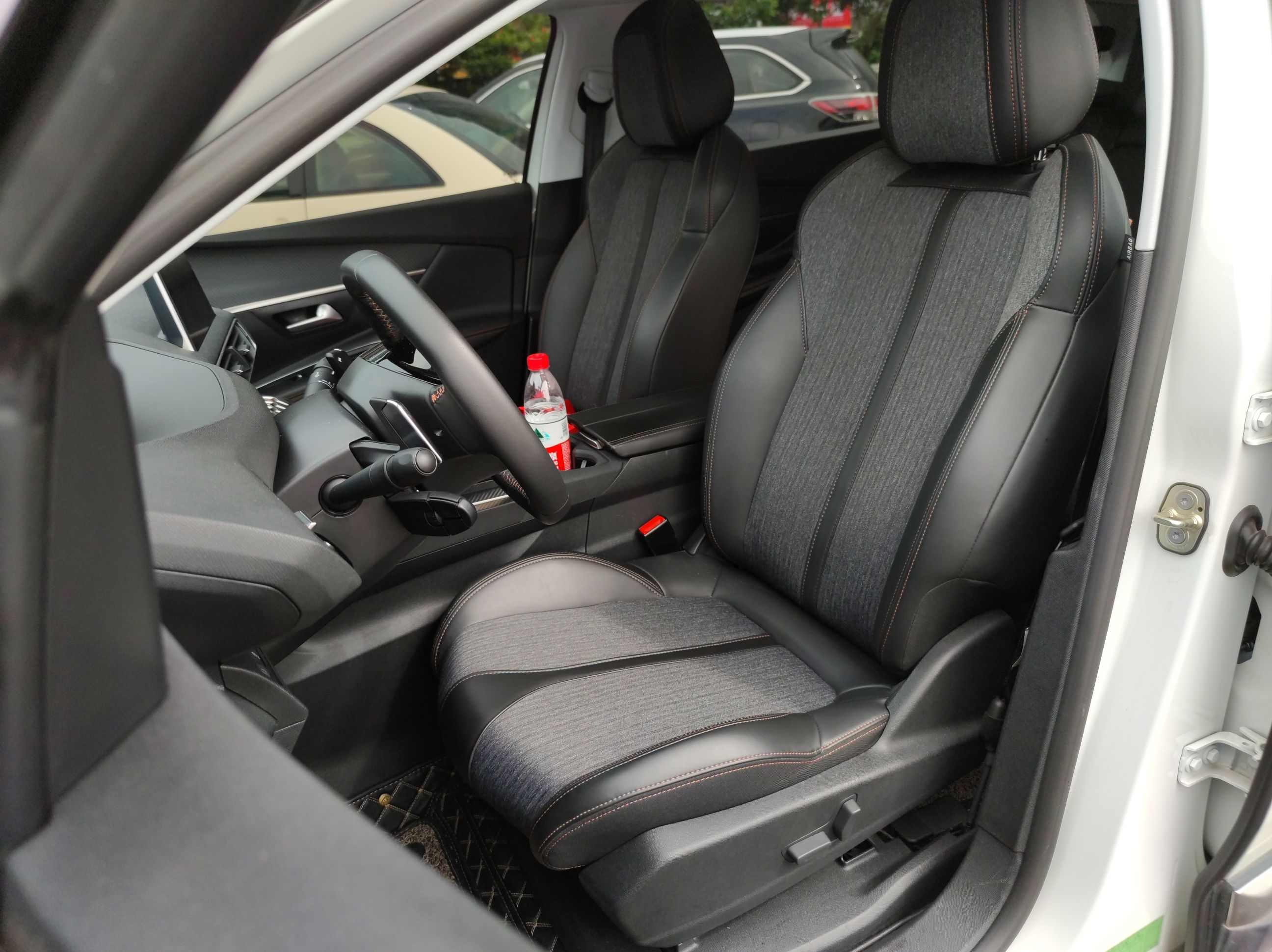 Used Peugeot 5008 2017 350THP 7-Seater Elite Edition
