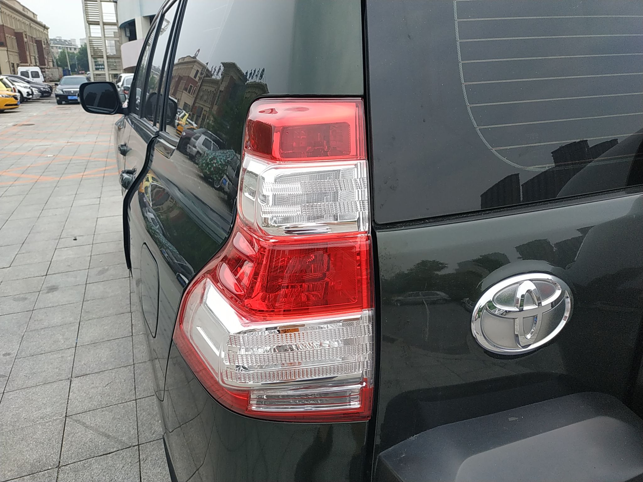 Used Toyota Prado 2016 2.7L Automatic Standard Edition
