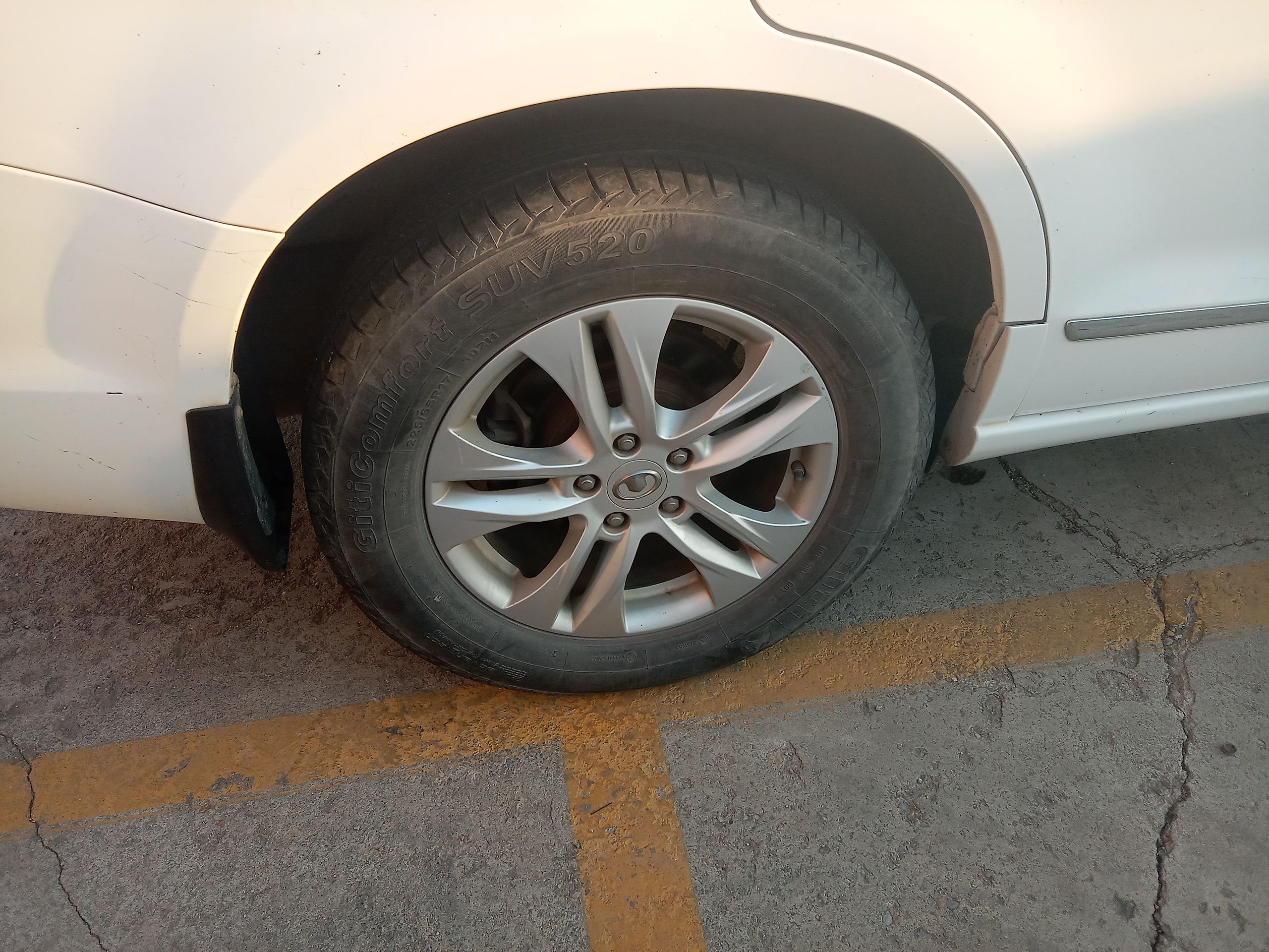 Used Haval H6 2012 1.5T Manual Two-Wheel Drive Elite Model
