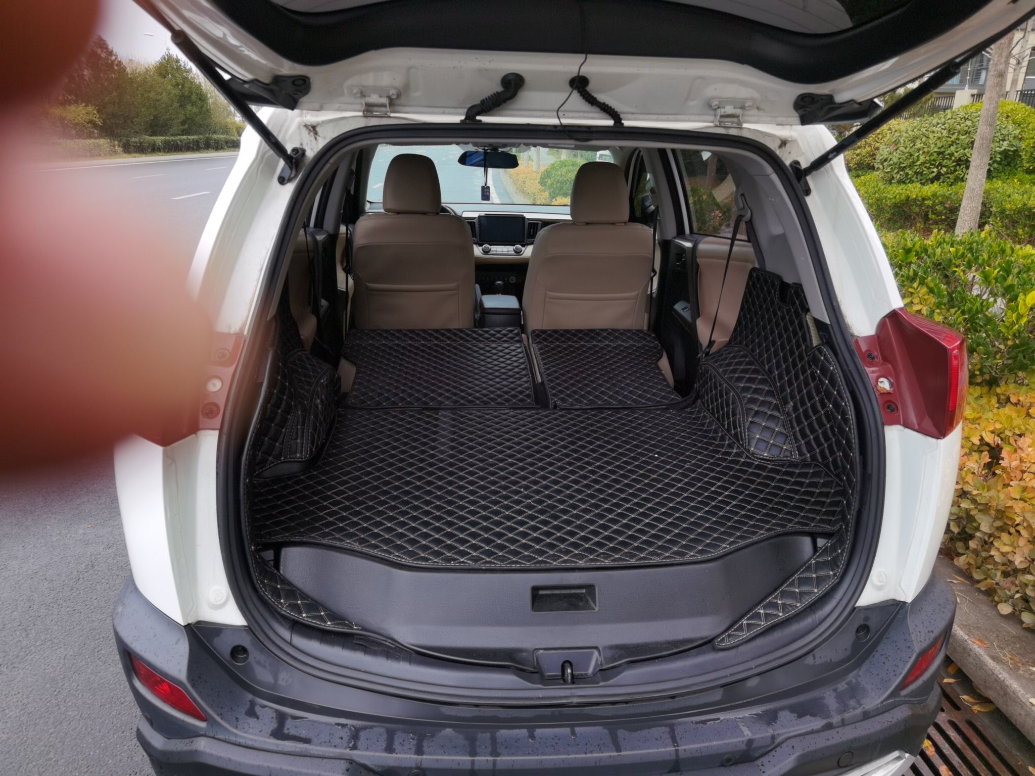 Used Toyota RAV4 2013 2.0L CVT Four-Wheel Drive Fashion Edition