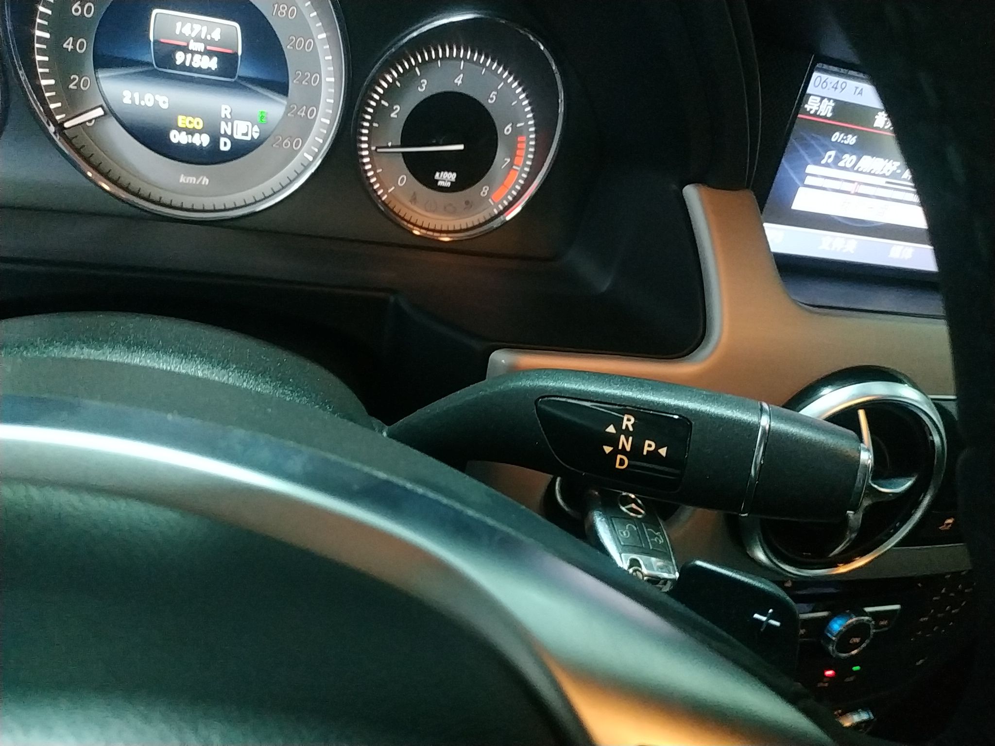 Used Mercedes-Benz GLK-Class 2015 GLK 260 4MATIC Fashion Edition Ultimate Version
