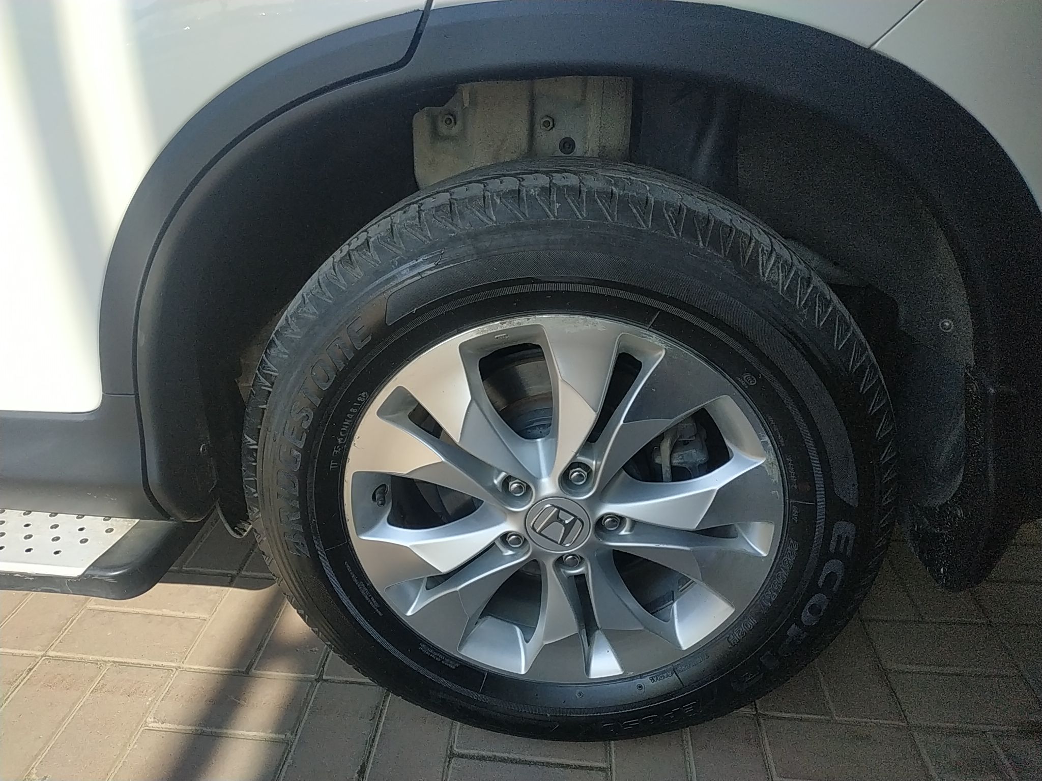 Used Honda CR-V 2013 2.4L Two-Wheel-Drive Luxury Edition
