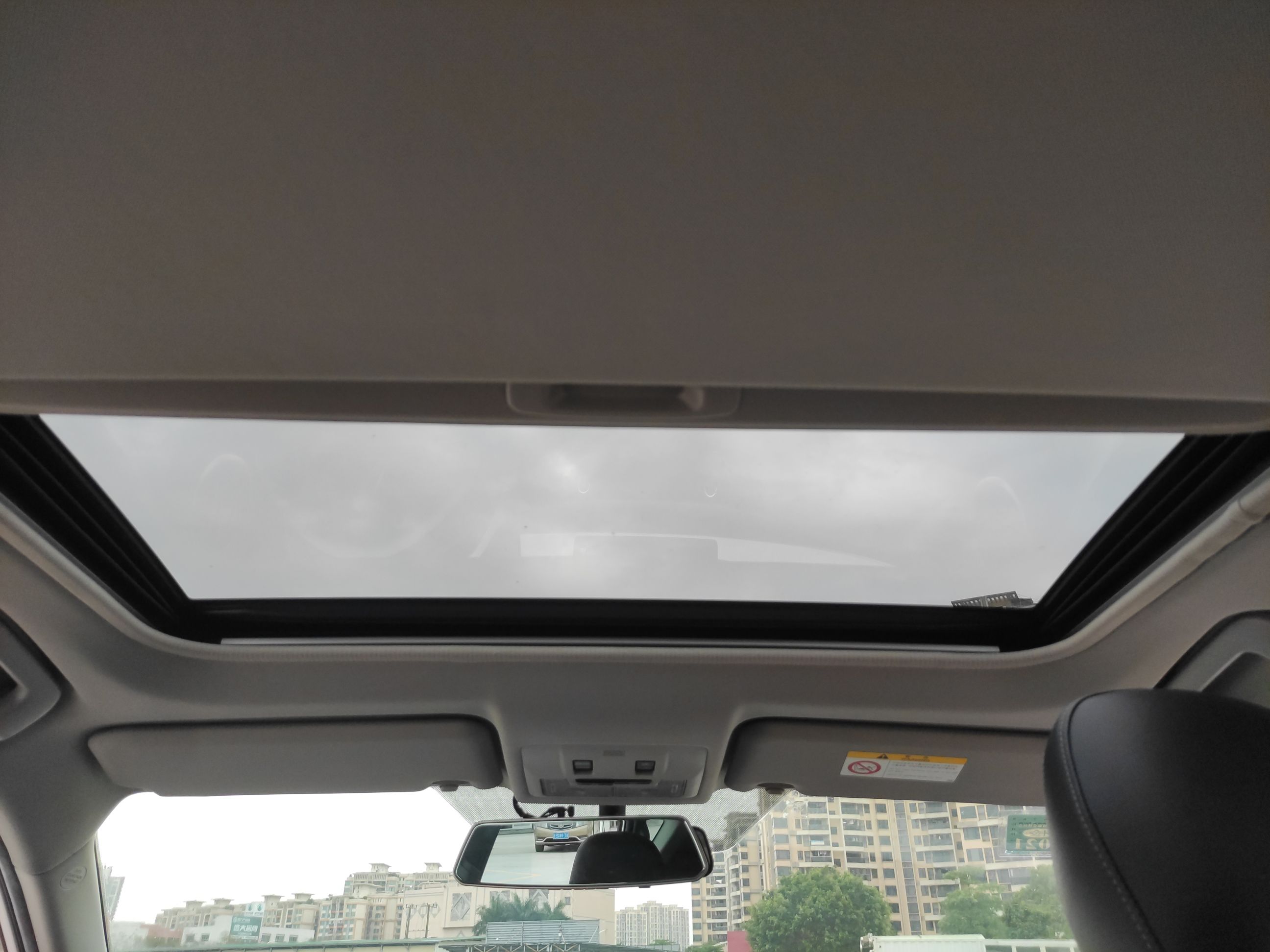 Used Toyota RAV4 2016 2.0L CVT Two-Wheel Drive Fashion Edition China V Standard
