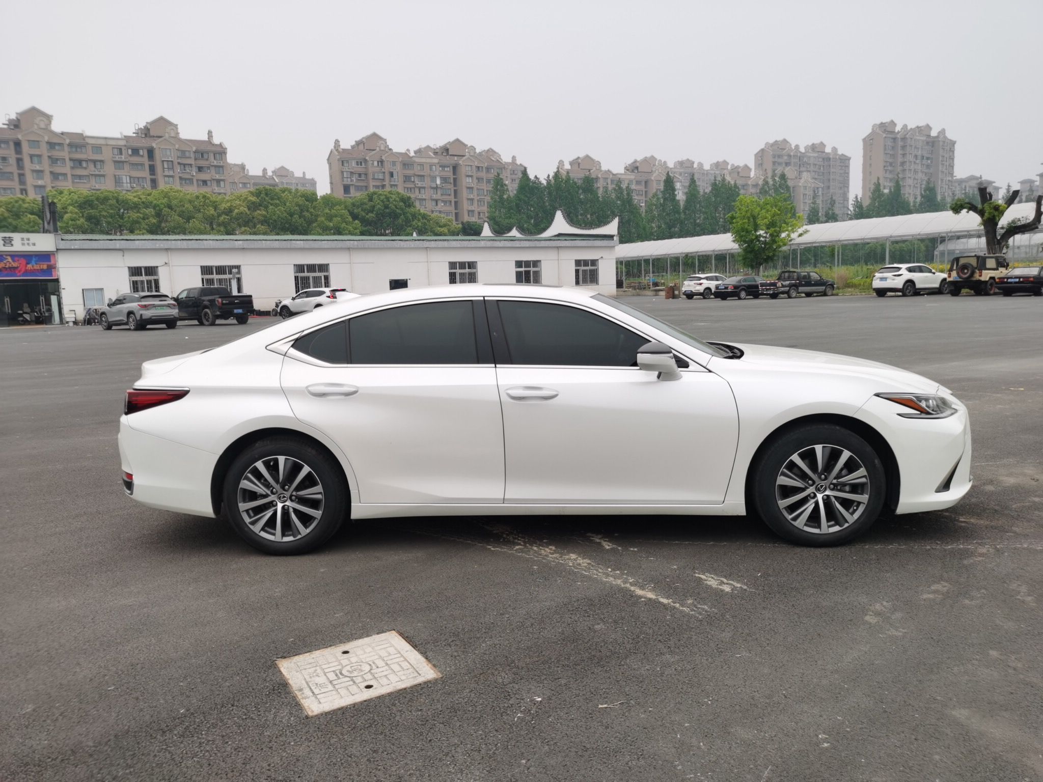 Used Lexus ES 2020 200 Excellence Edition
