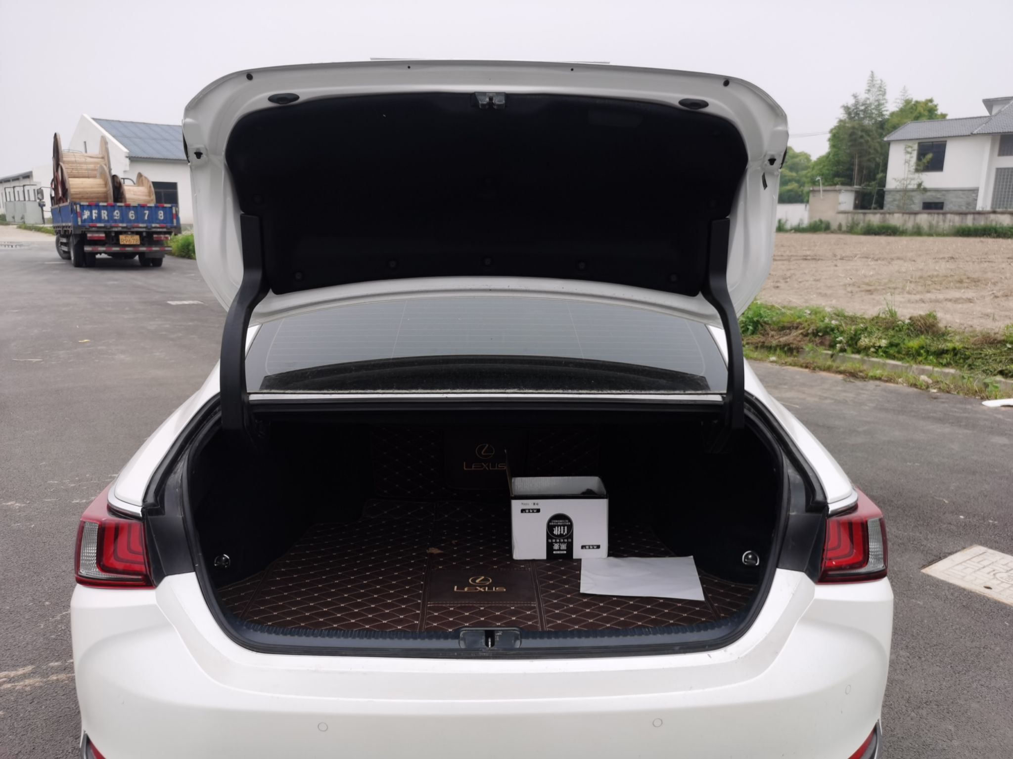 Used Lexus ES 2020 200 Excellence Edition
