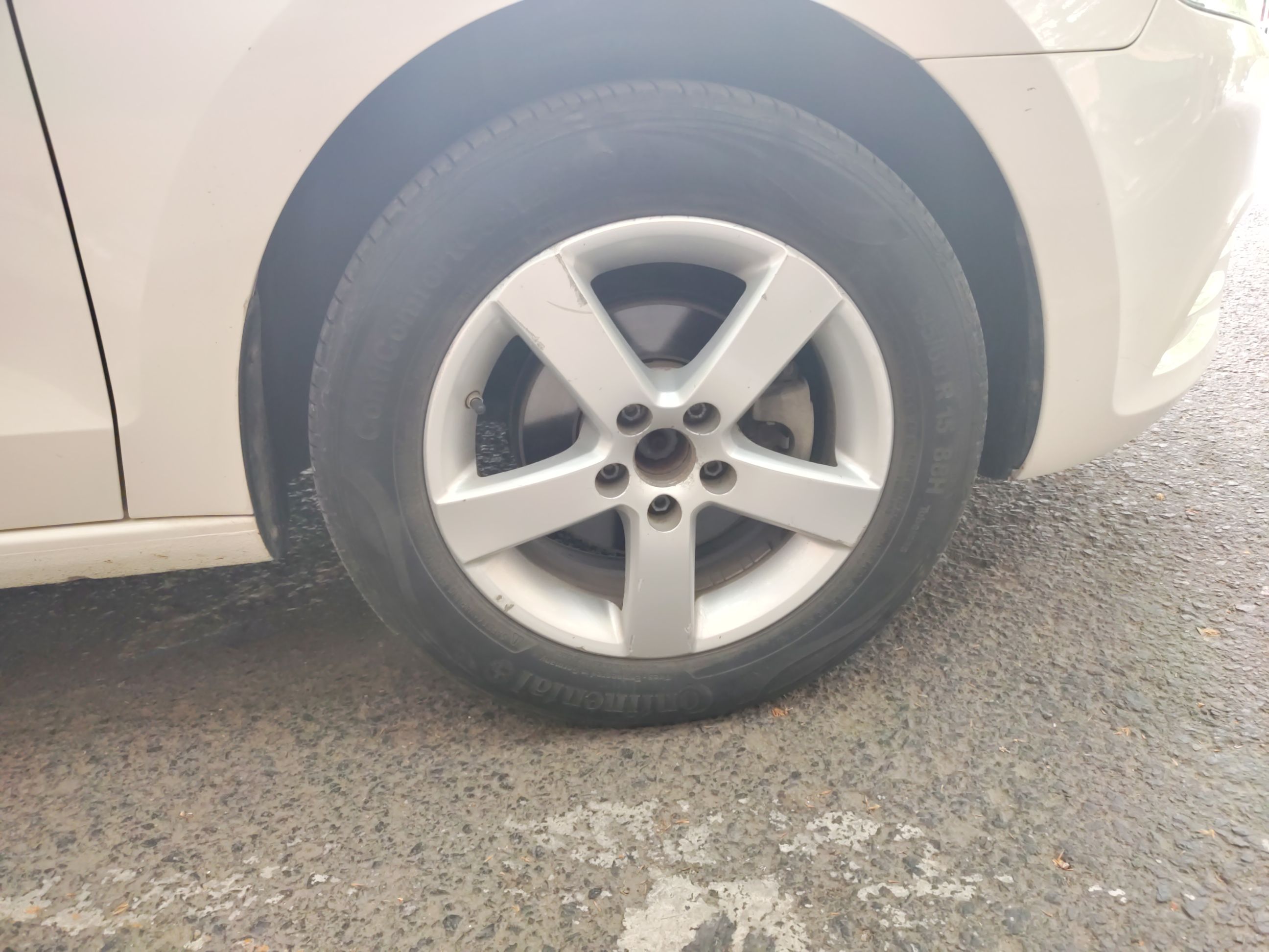 Used Volkswagen Jetta 2015 1.6L Manual Fashion Edition
