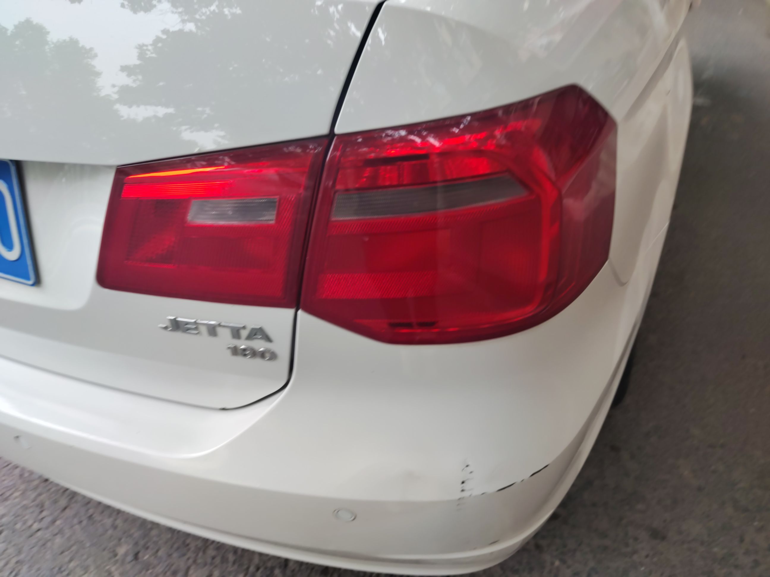 Used Volkswagen Jetta 2015 1.6L Manual Fashion Edition
