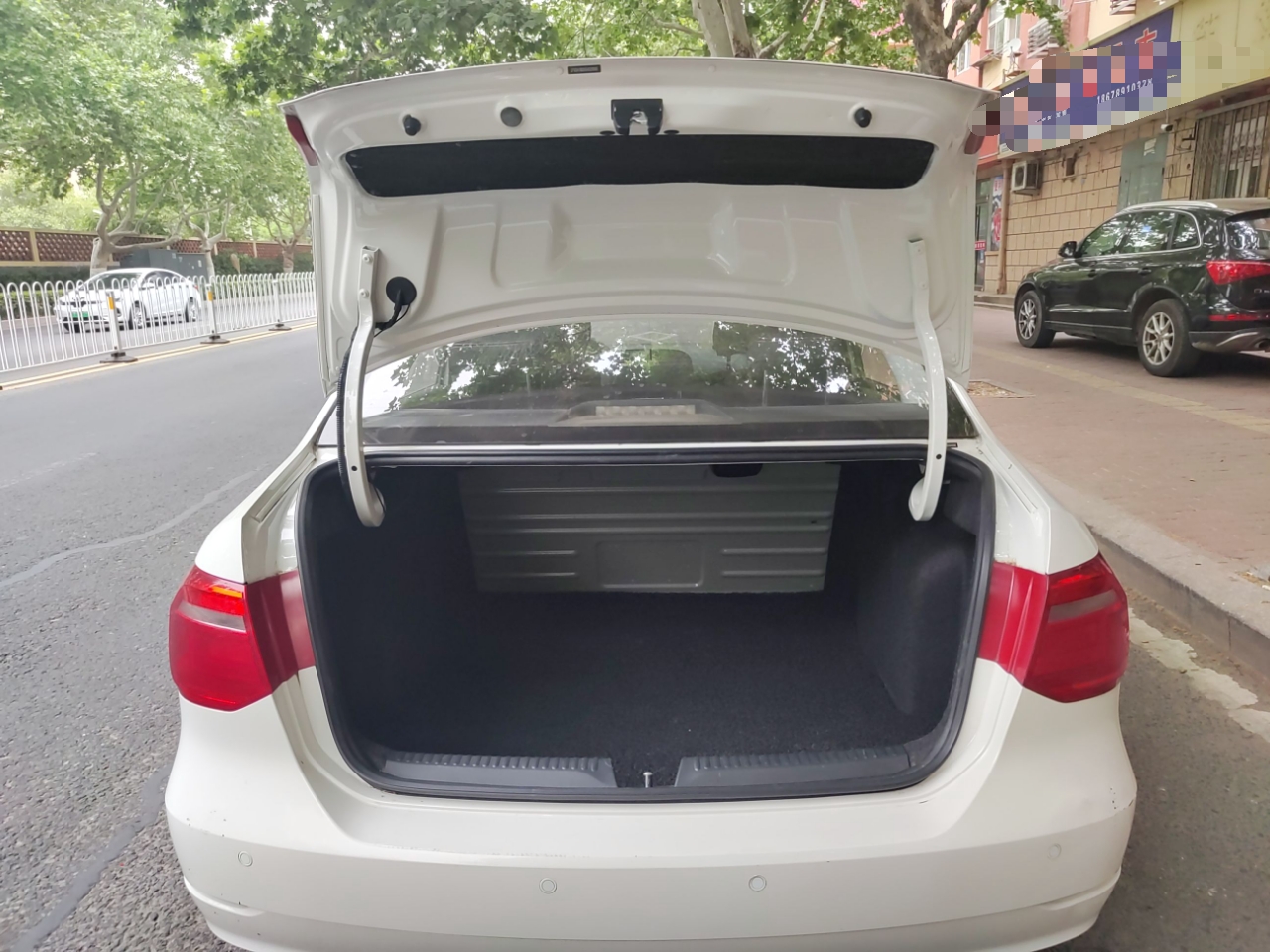 Used Volkswagen Jetta 2015 1.6L Manual Fashion Edition
