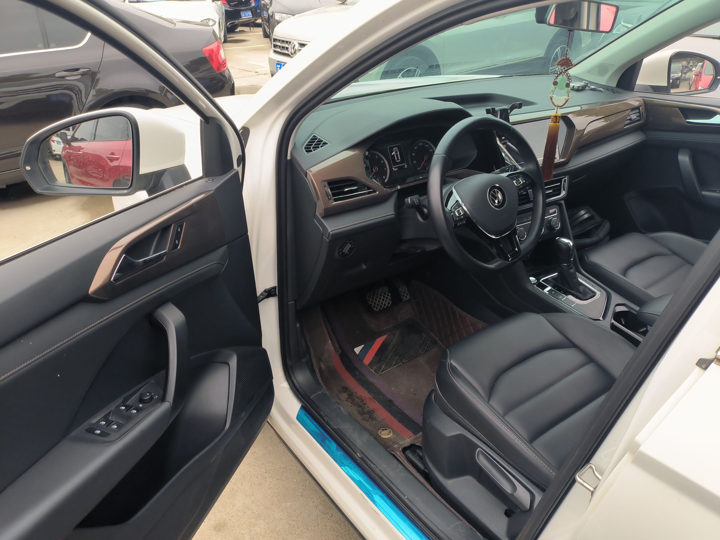 Used Volkswagen Tharu 2021 280TSI Two-Wheel Drive Comfort Edition
