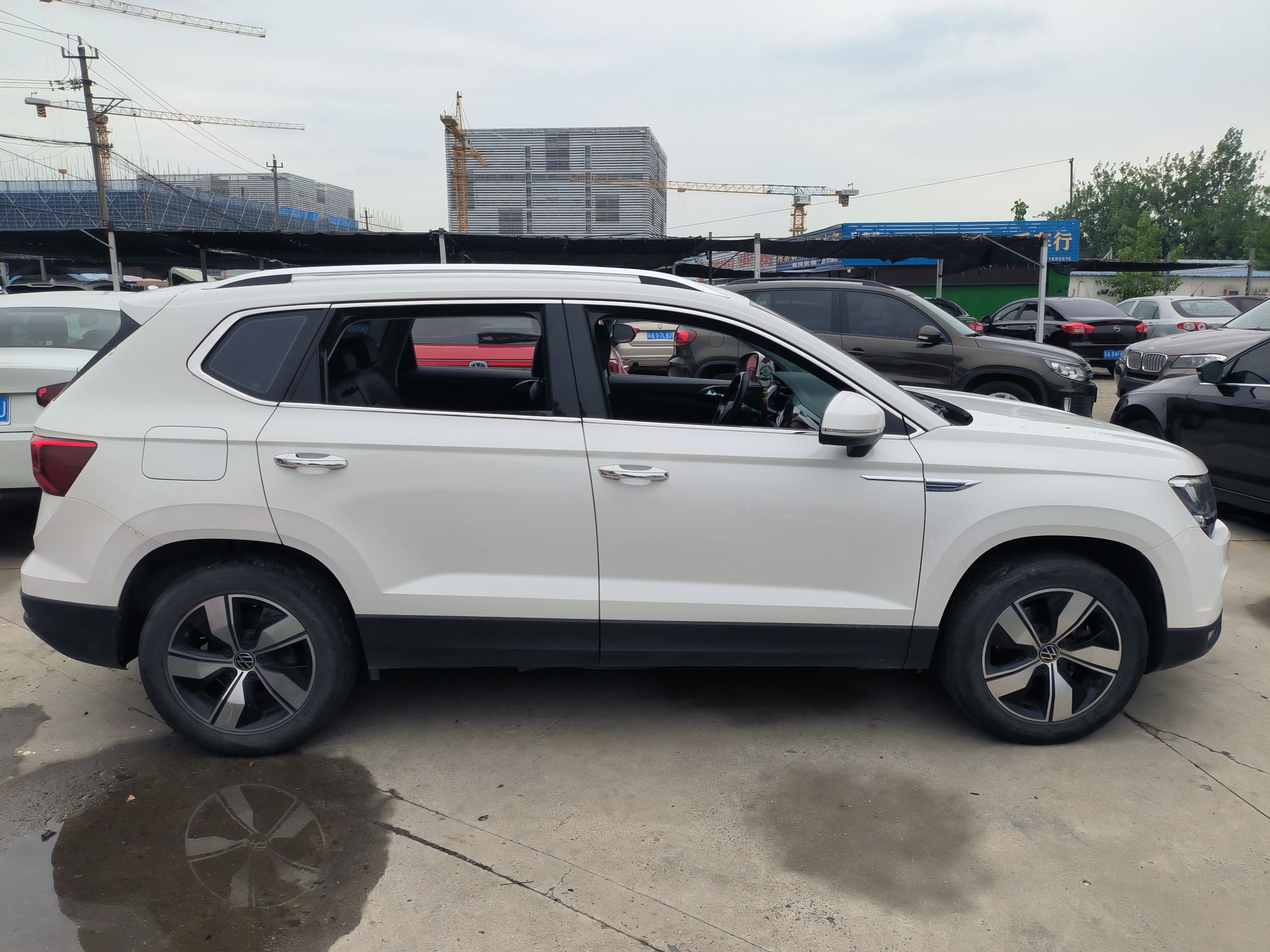 Used Volkswagen Tharu 2021 280TSI Two-Wheel Drive Comfort Edition
