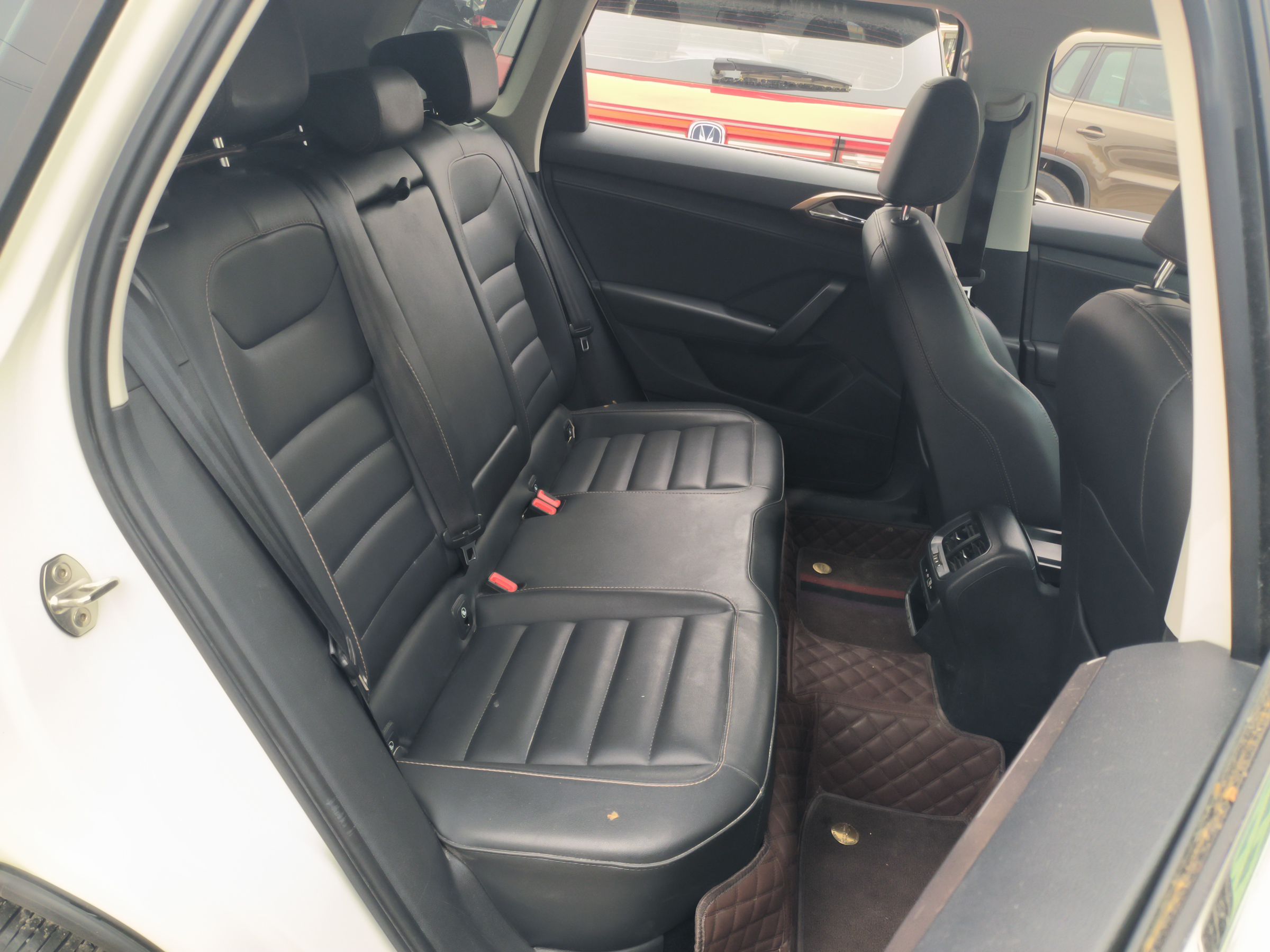 Used Volkswagen Tharu 2021 280TSI Two-Wheel Drive Comfort Edition
