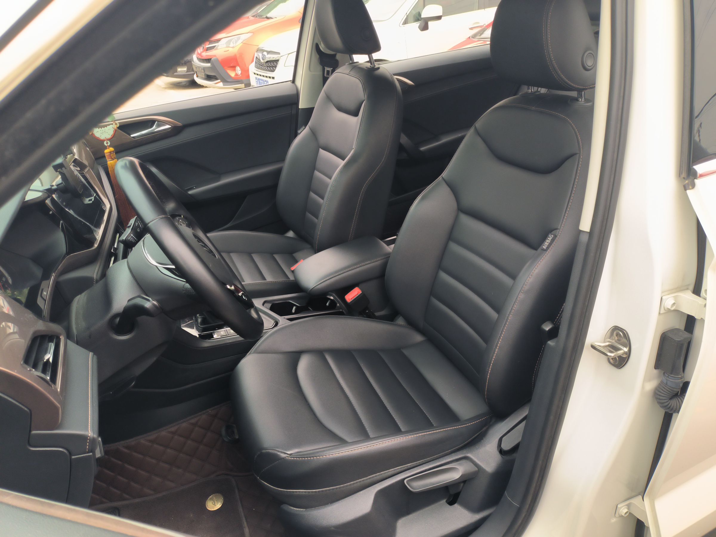 Used Volkswagen Tharu 2021 280TSI Two-Wheel Drive Comfort Edition
