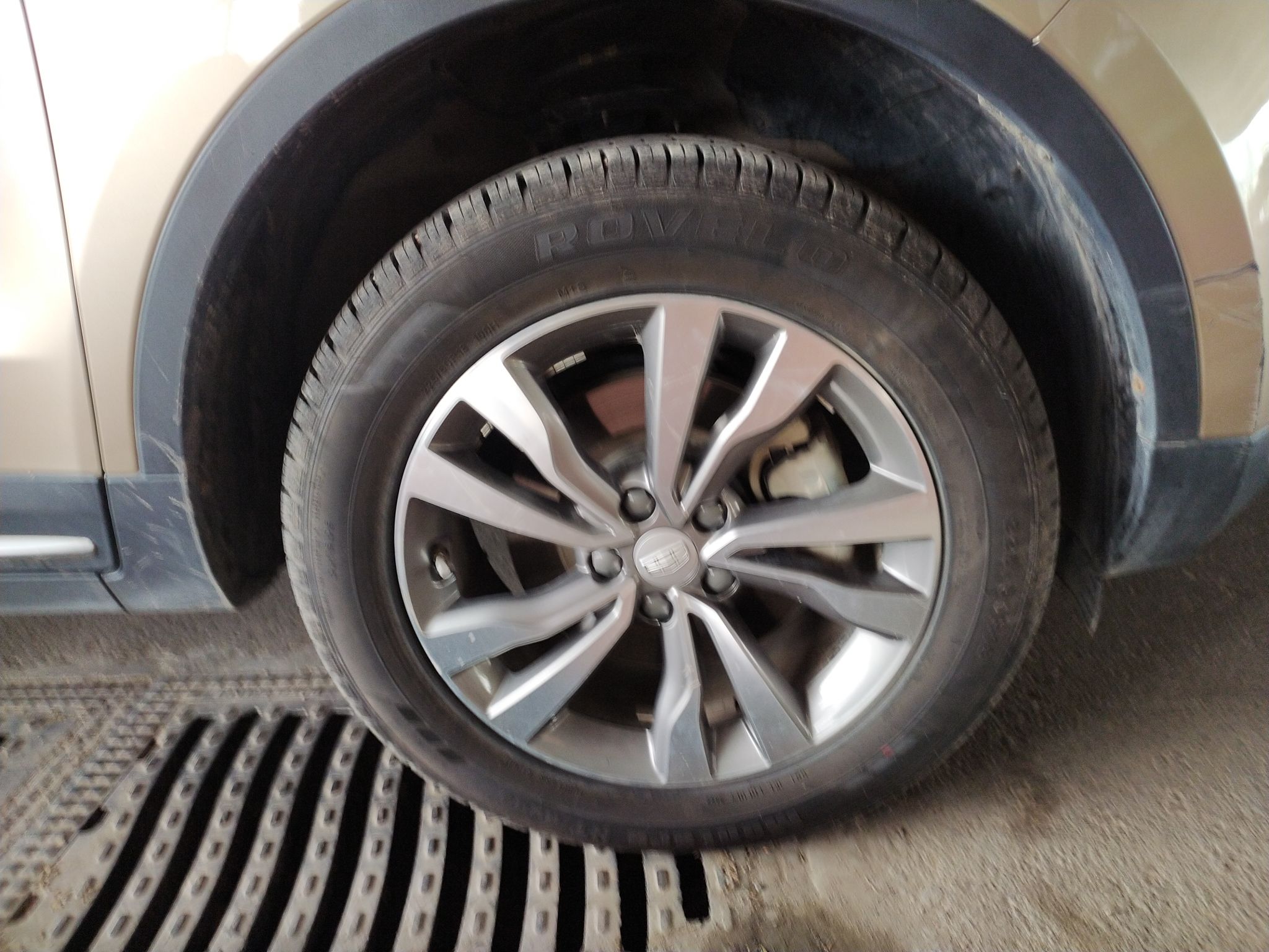 Used Geely Auto Emgrand X7 Sport 2016 1.8TD Automatic ZhiShang Model
