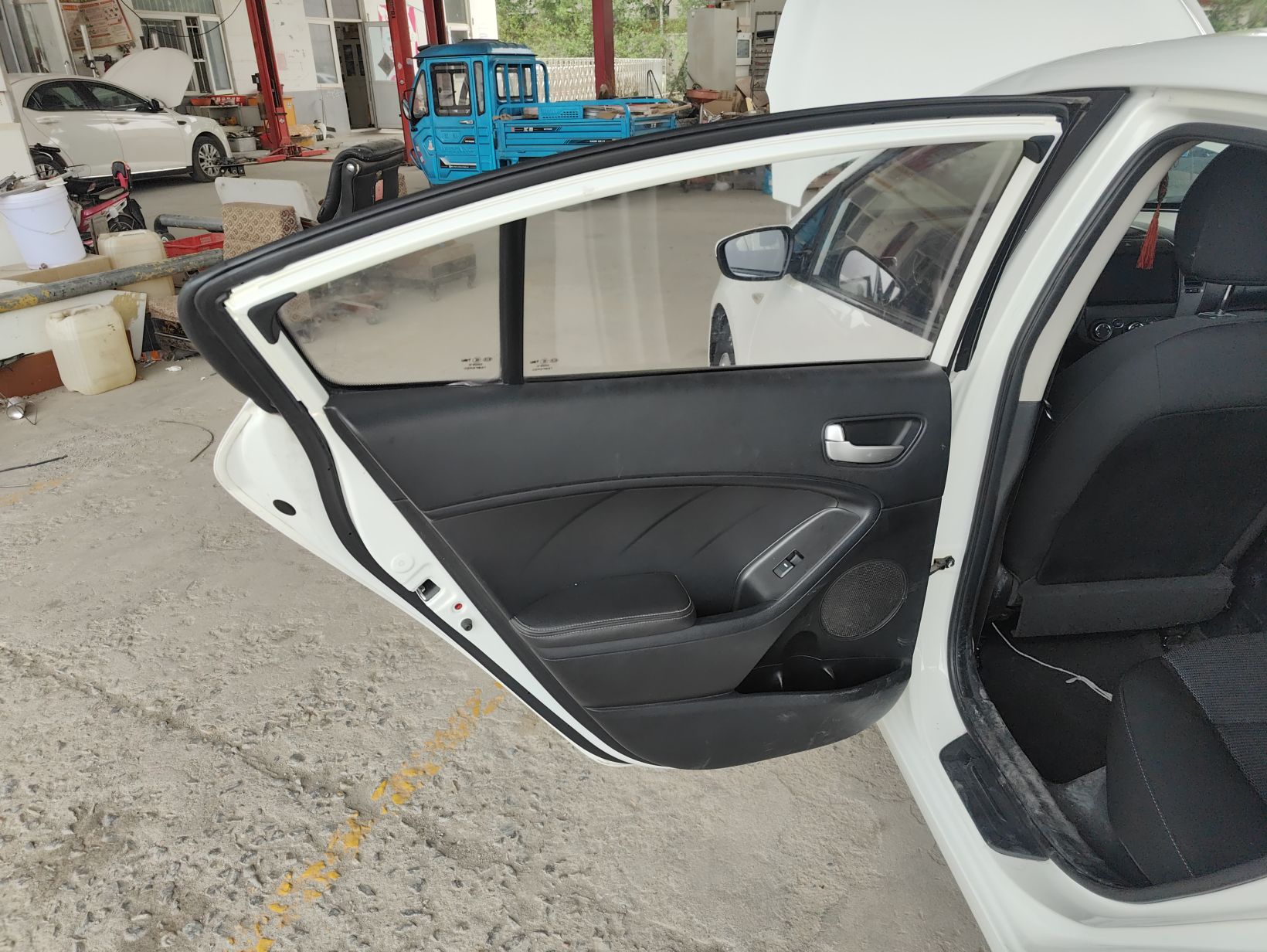 Used Kia K3 2016 1.6L Manual GL
