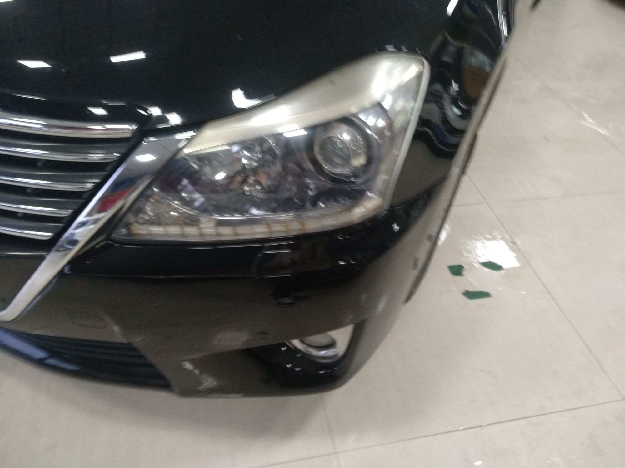 Used Toyota Crown 2012 2.5L Royal Leather Edition
