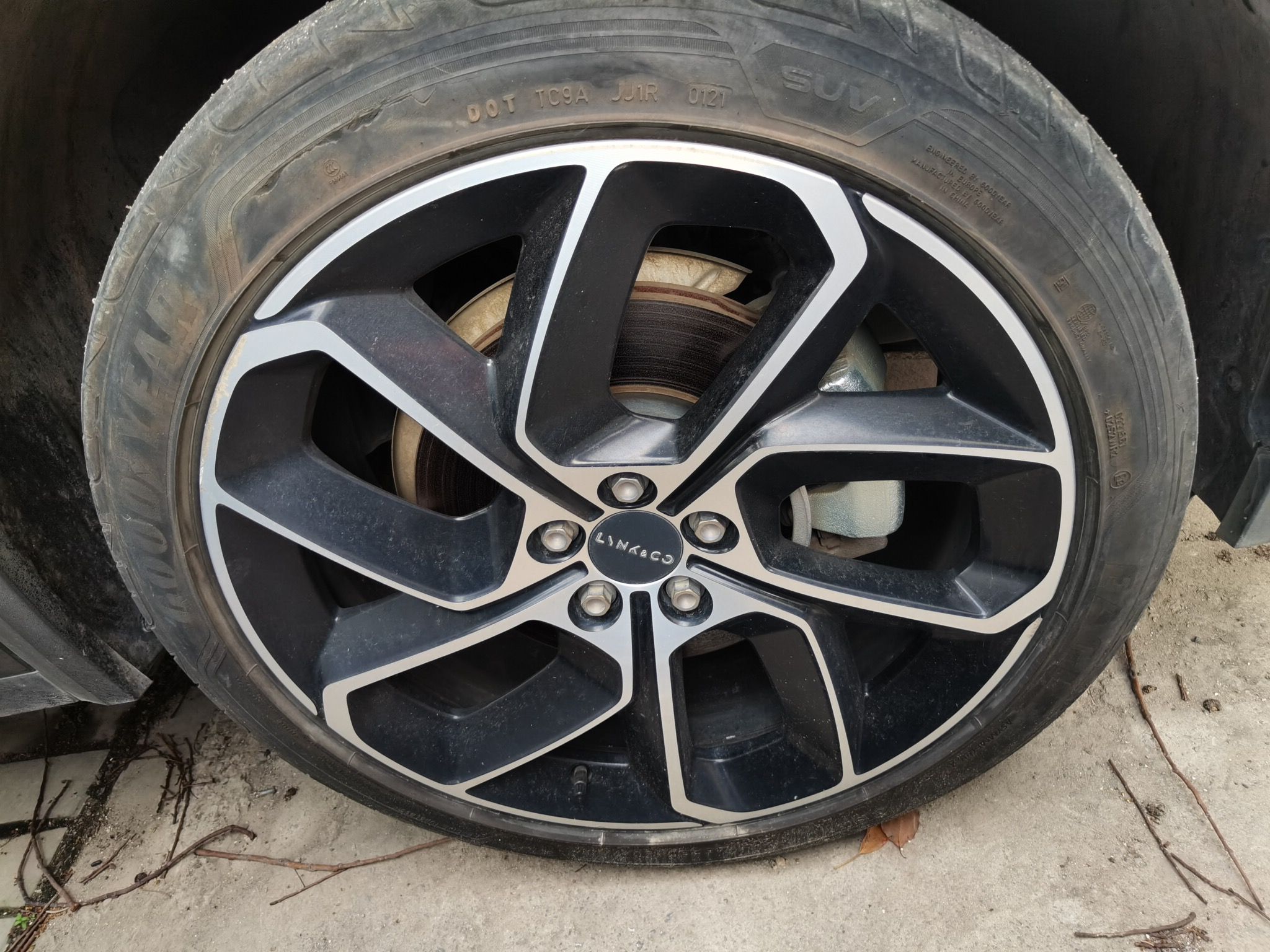 Used Lynk & Co 05 2020 2.0TD Two-Wheel Drive Shine Halo
