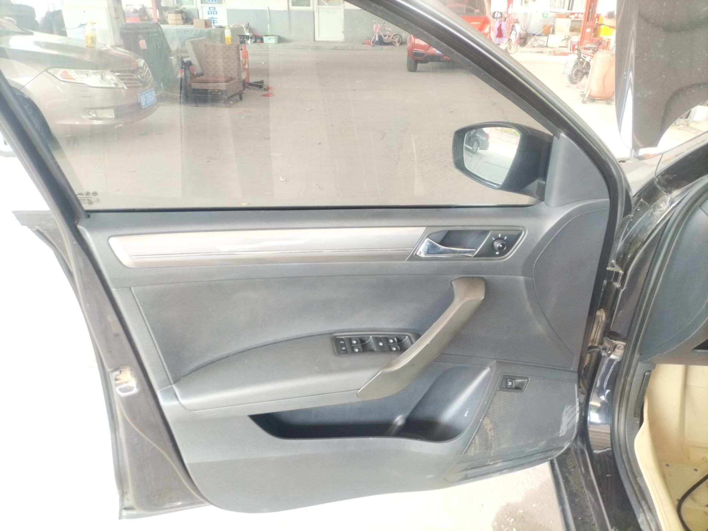 Used Volkswagen Santana 2016 1.6L Manual Comfort Edition