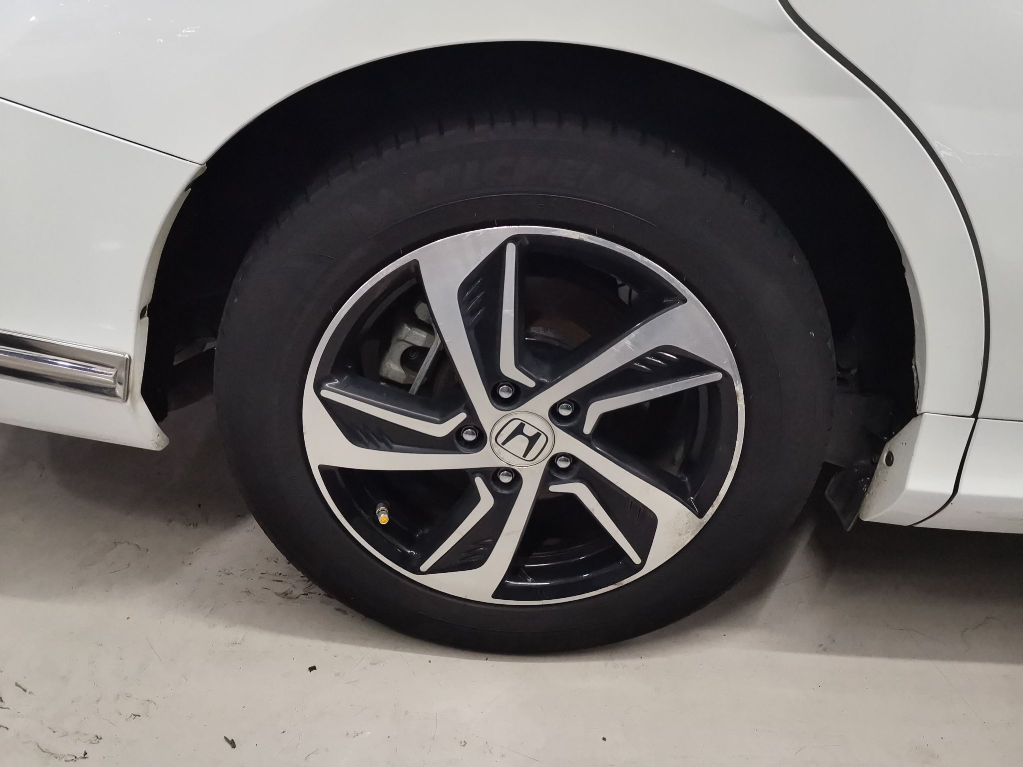 Used Honda Odyssey 2015 Updated Version 2.4L Smart Edition
