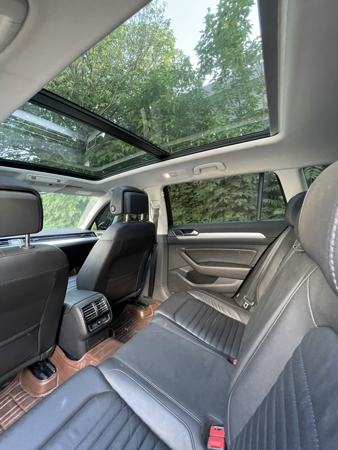 Used Volkswagen Variant 2018 380TSI Two-Wheel Drive Comfort Edition
