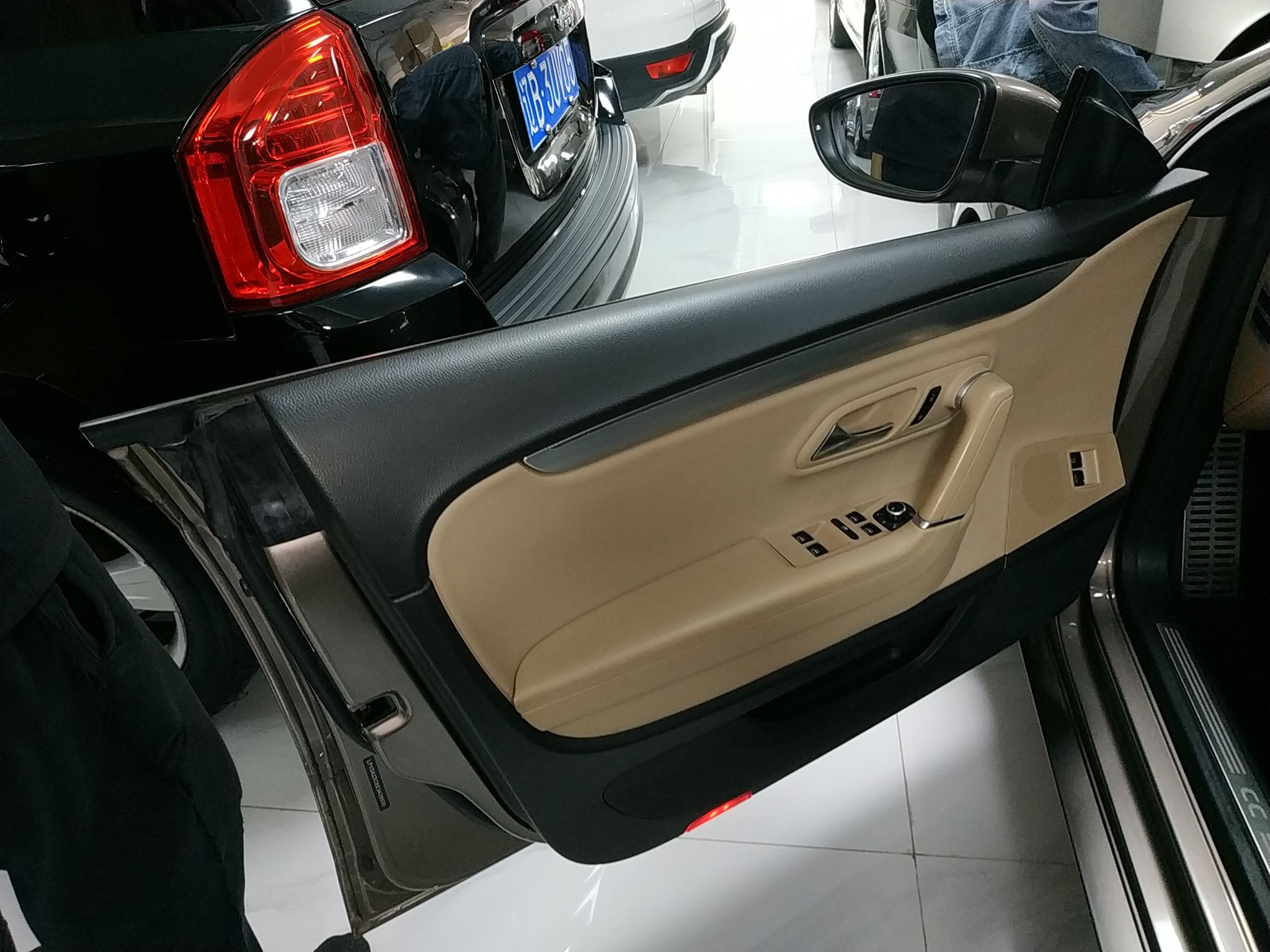 Used Volkswagen FAW-Volkswagen CC 2013 1.8TSI Prestige Model
