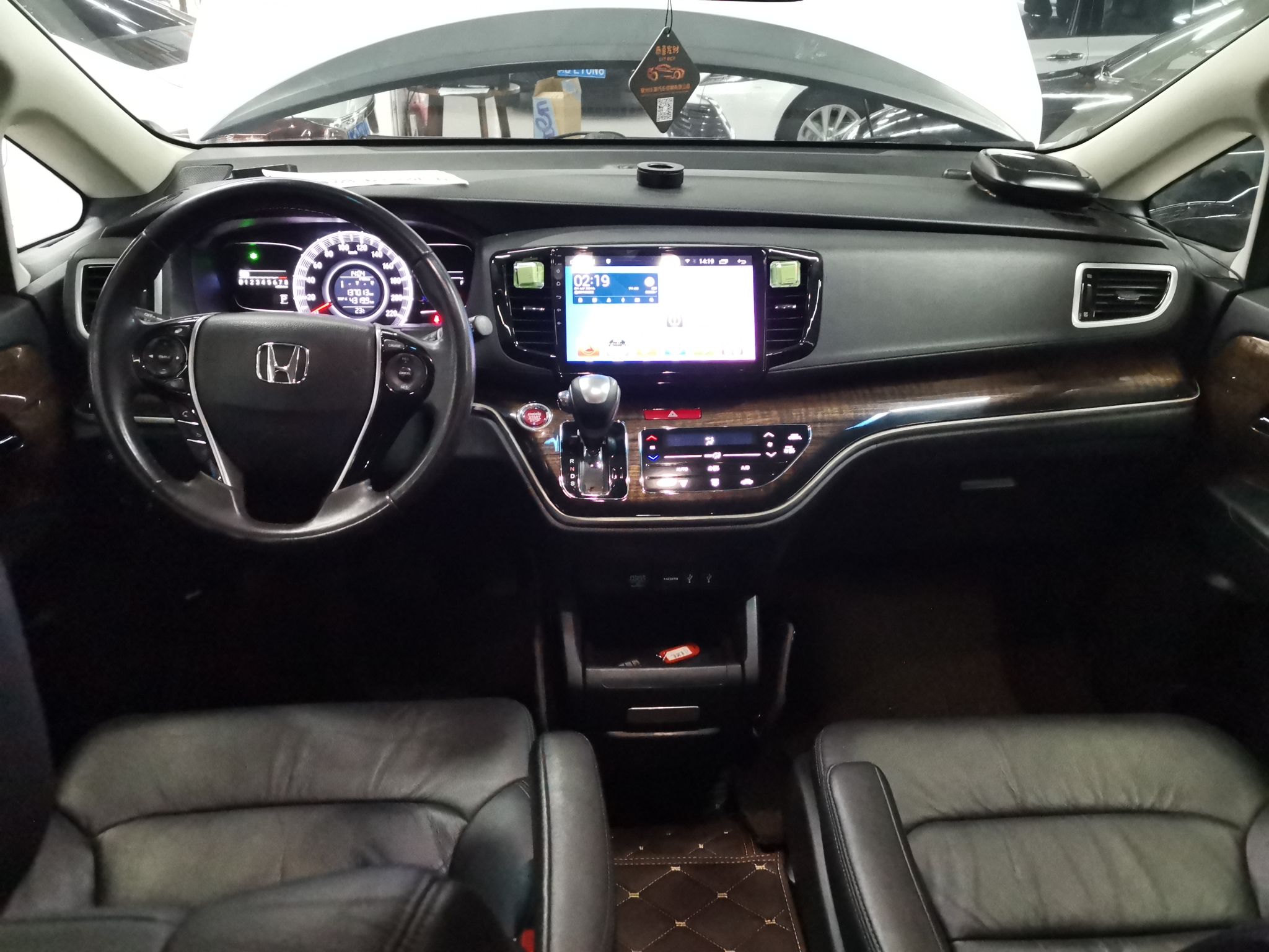 Used Honda Odyssey 2015 Updated Version 2.4L Smart Edition
