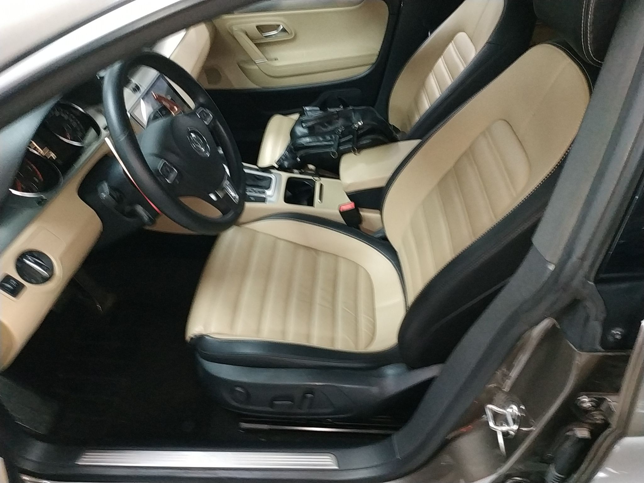 Used Volkswagen FAW-Volkswagen CC 2013 1.8TSI Prestige Model
