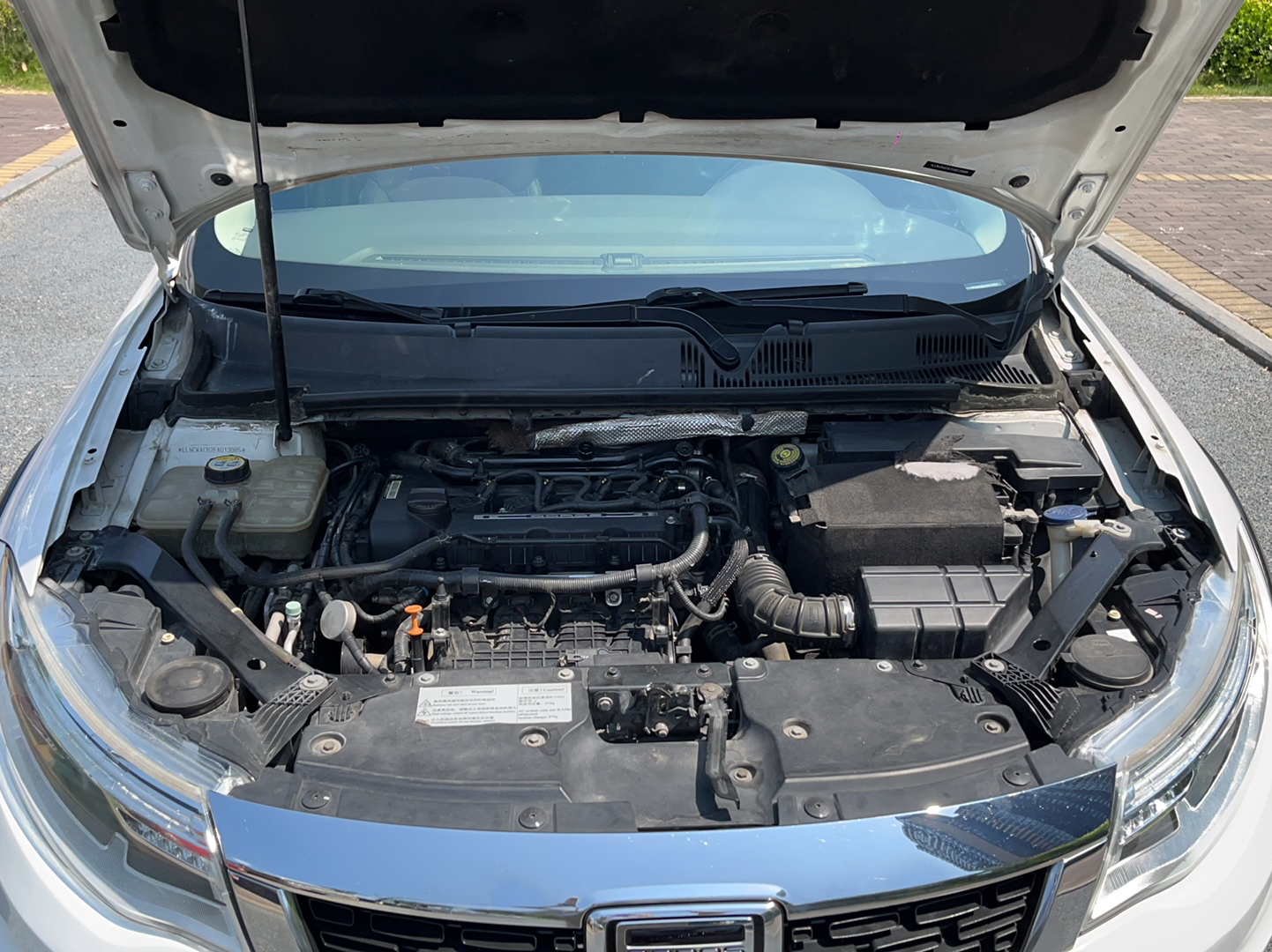 Used Qoros 3 2016 Urban SUV 1.6T Automatic Zhiyue Model
