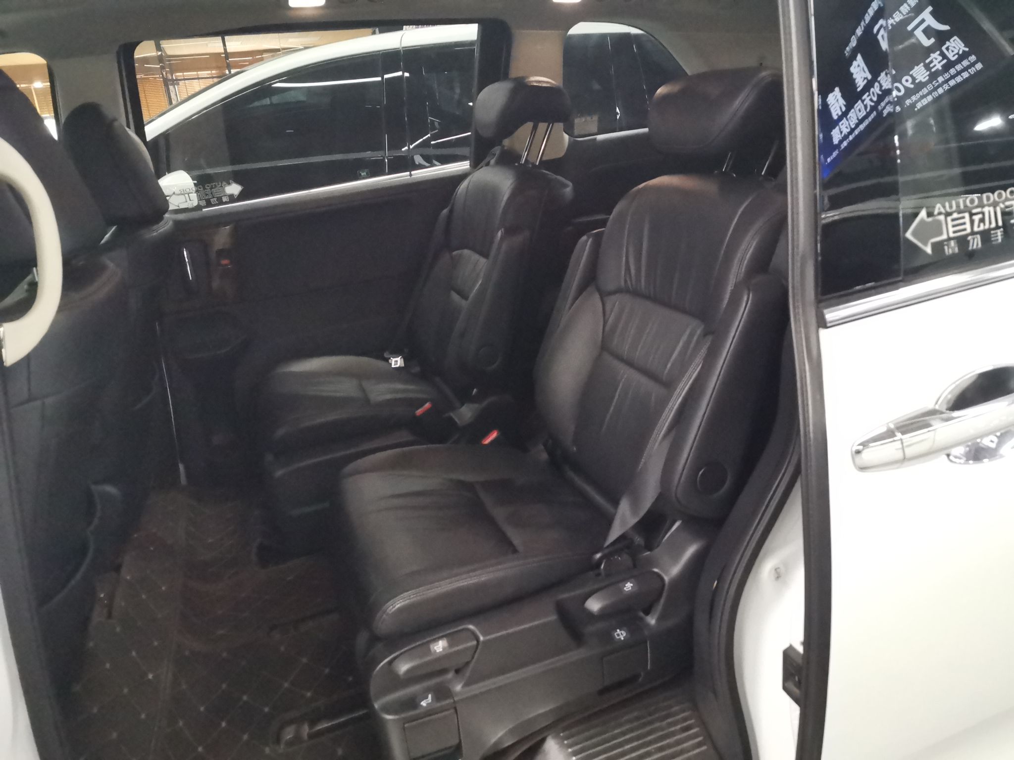 Used Honda Odyssey 2015 Updated Version 2.4L Smart Edition
