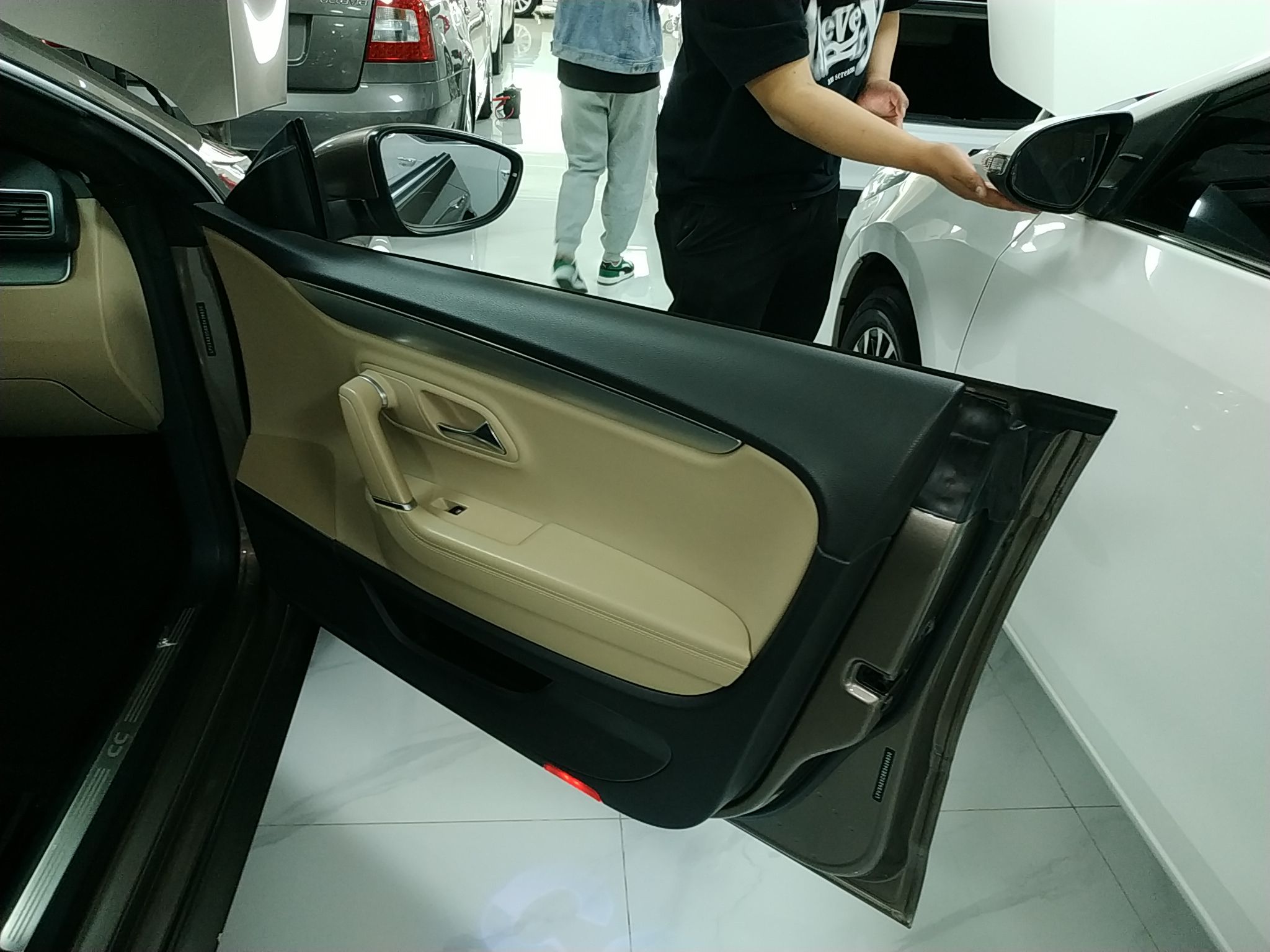 Used Volkswagen FAW-Volkswagen CC 2013 1.8TSI Prestige Model
