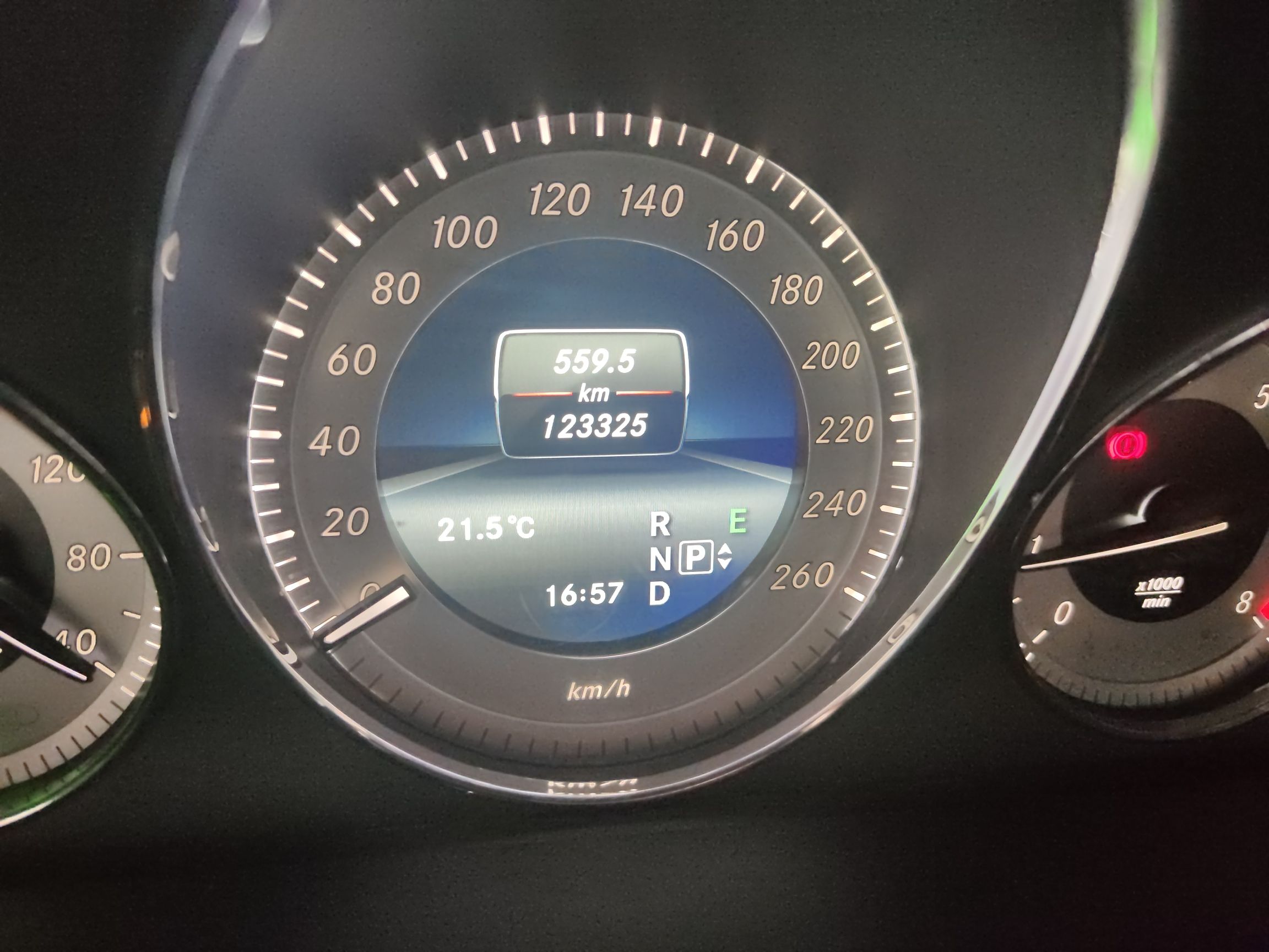 Used Mercedes-Benz GLK-Class 2015 GLK 260 4MATIC Dynamic Edition Ultimate Version
