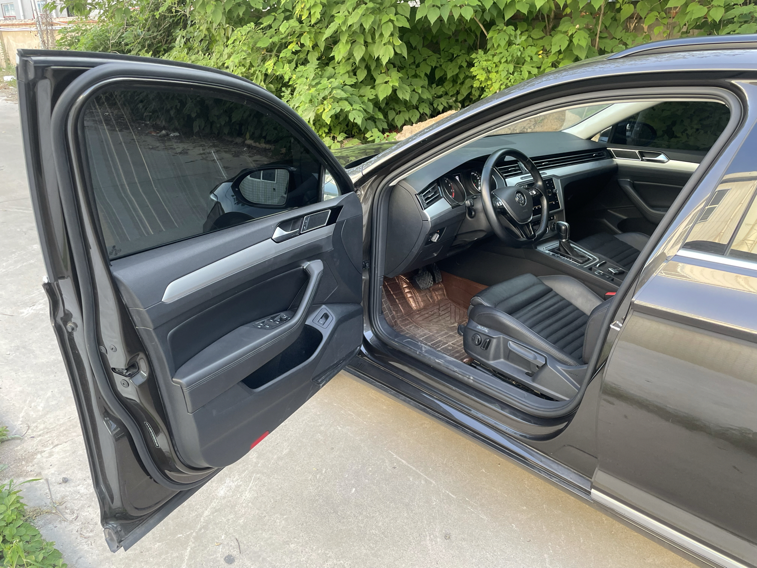 Used Volkswagen Variant 2018 380TSI Two-Wheel Drive Comfort Edition
